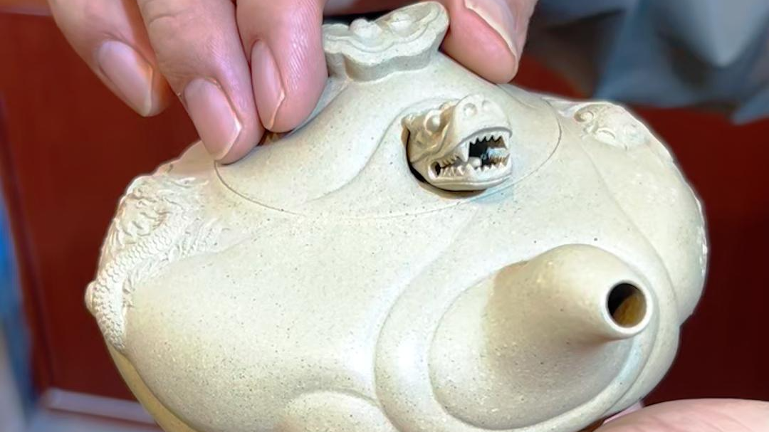 Teapot with a touch of myth