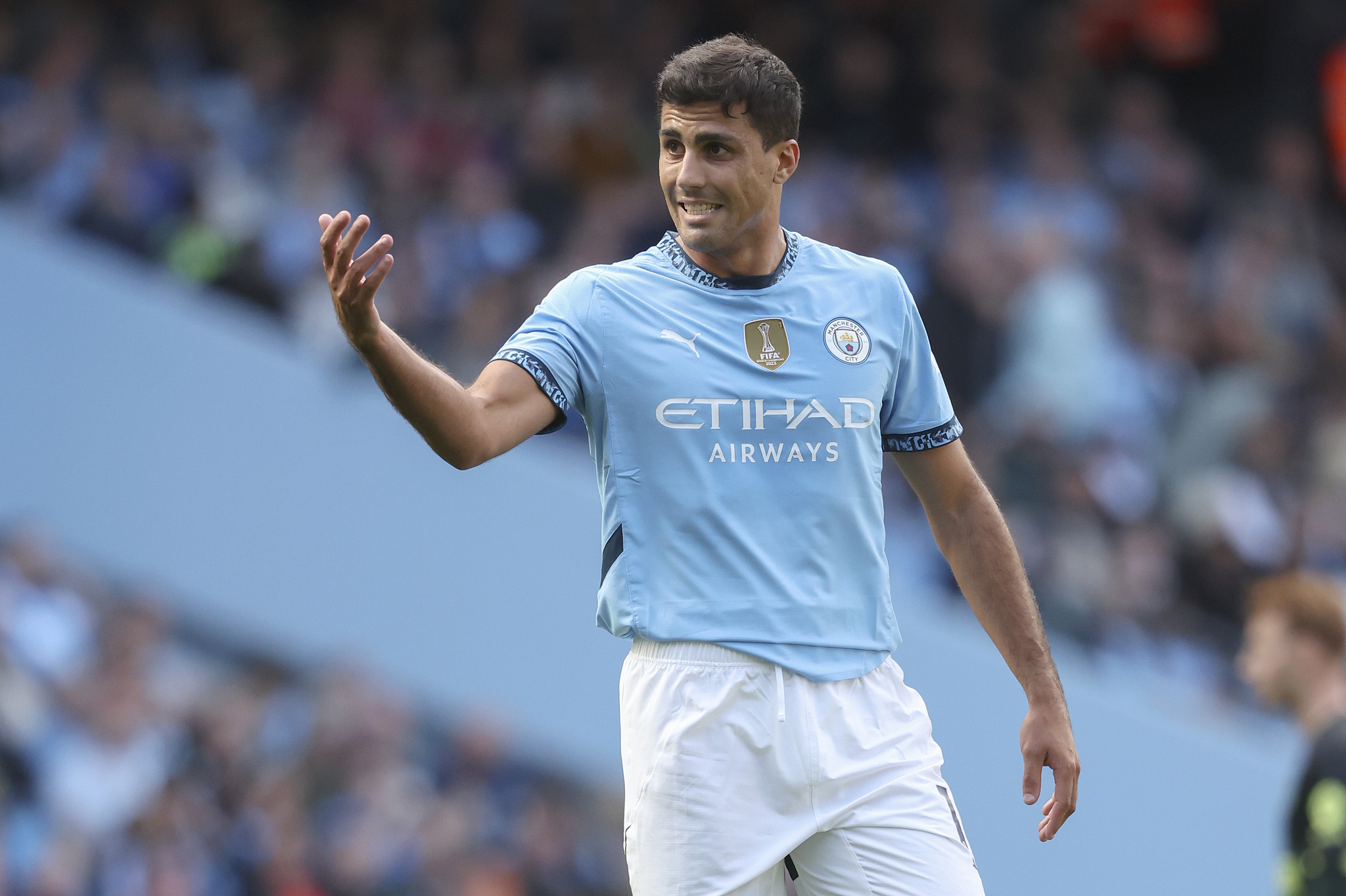 Manchester City midfielder Rodri gestures against Brentford in a Premier League game at the Etihad Stadium in Manchester, England, September 14, 2024. /CFP