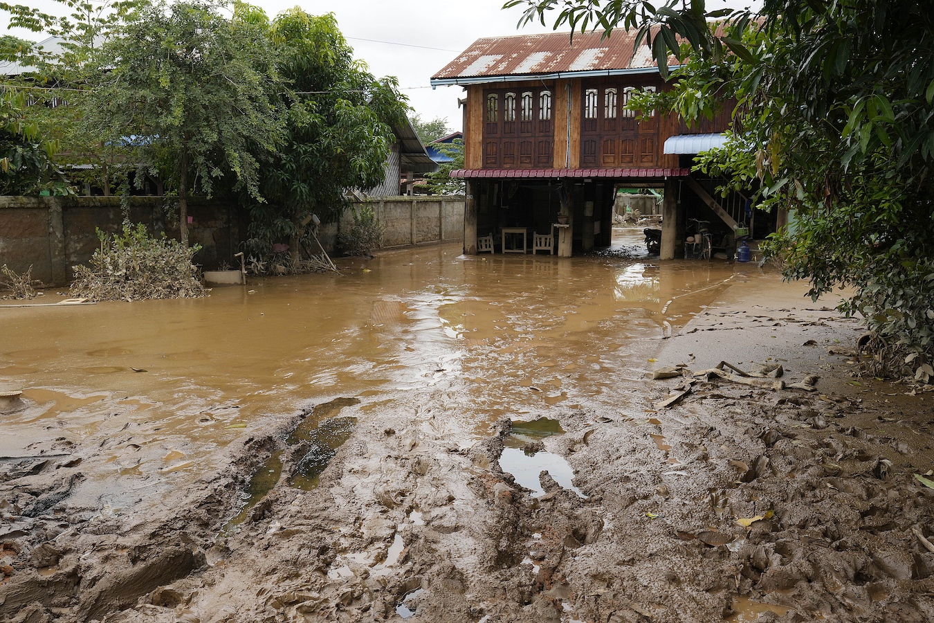 Houses are half-submerged after flooding in Nay Pyi Taw, Myanmar, September 18, 2024. /CFP