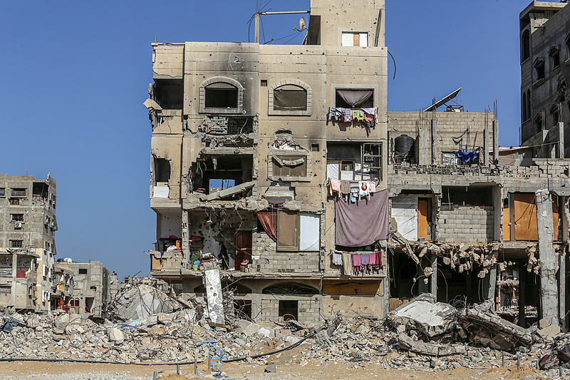 A view of the destruction after Israeli army's attacks on the Qizan an Najjar region of Khan Younis in Gaza Strip, September 19, 2024. /CFP