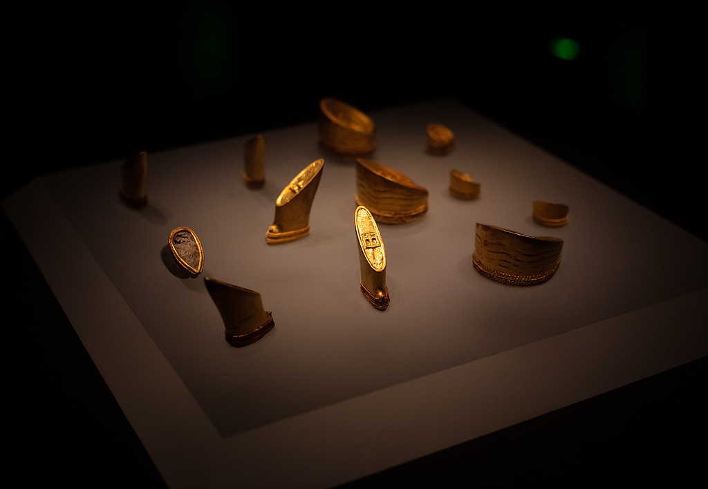 Gold artifacts are seen at the Nanchang Relic Museum for Haihun Principality of Han Dynasty in Nanchang, Jiangxi Province on September 22, 2024. /CFP