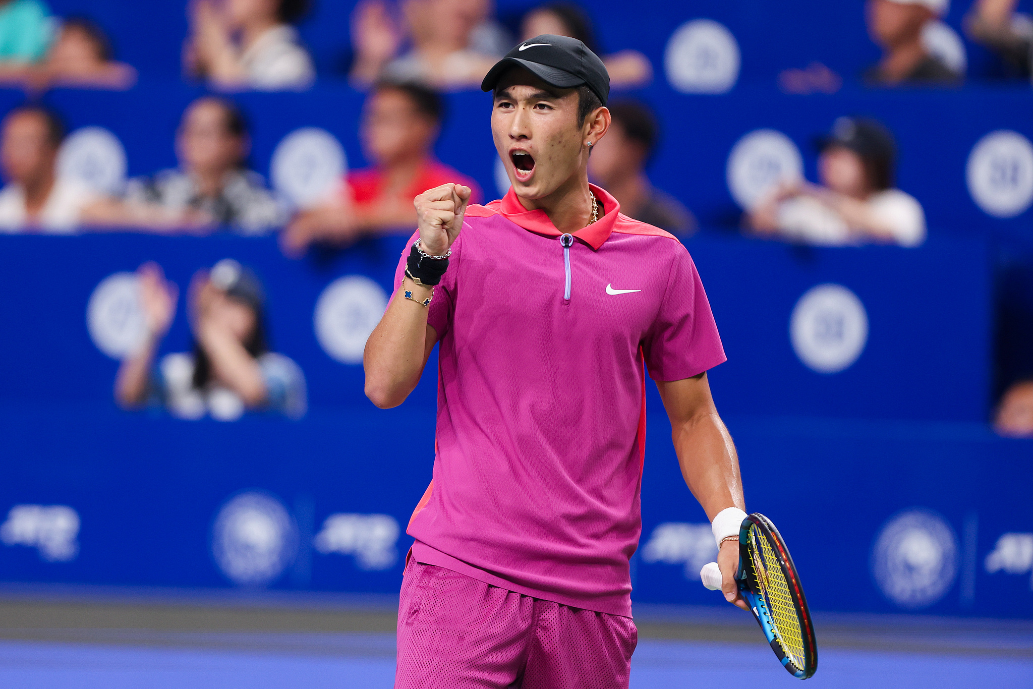 Shang Juncheng of China reacts after winning a point against Lorenzo Musetti of Italy (not pictured) in the men's singles final at the Chengdu Open in Chengdu, southwest China's Sichuan Province, September 24, 2024. /CFP