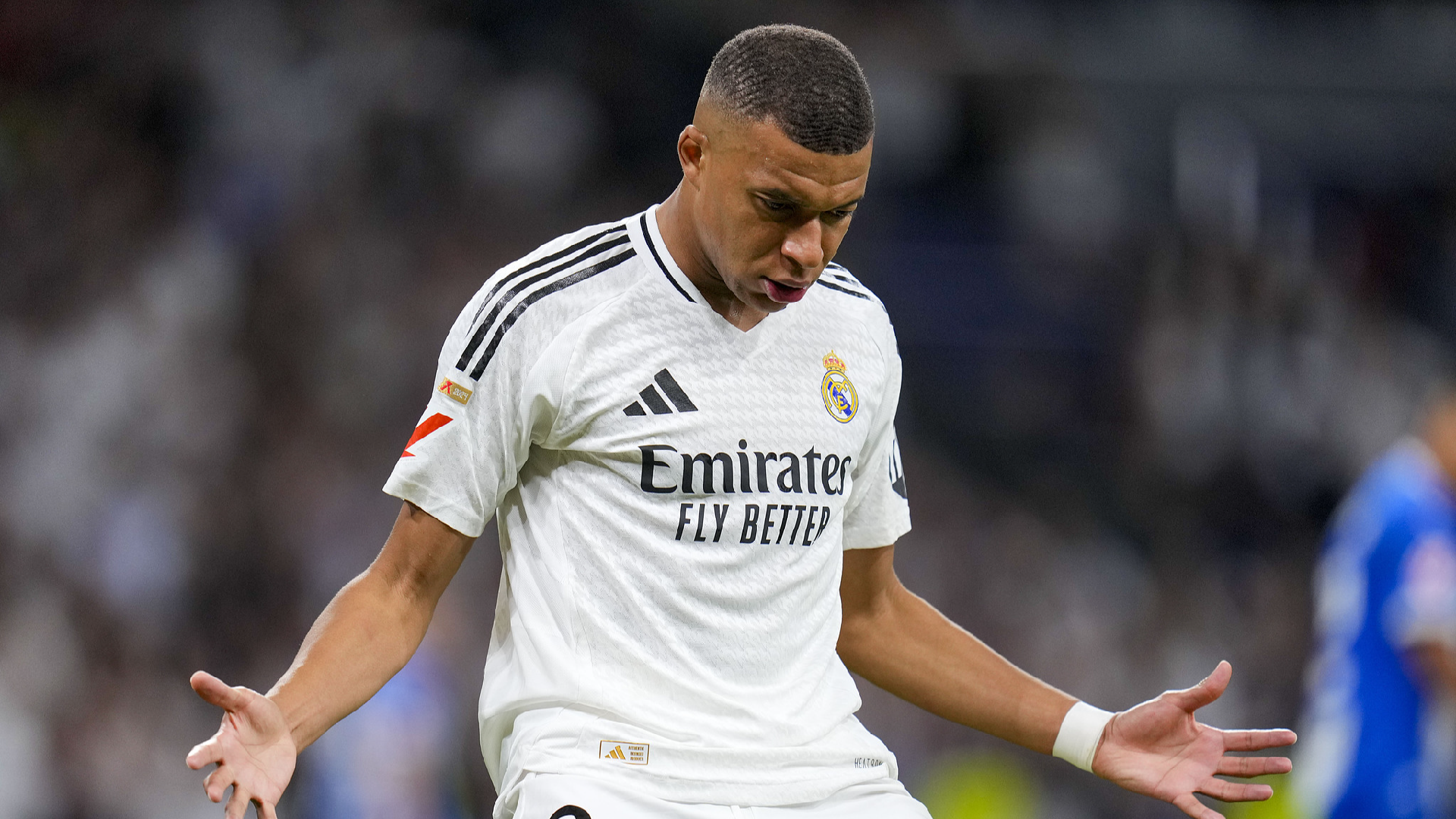 Mbappe extends scoring streak as Real Madrid top Alaves 3-2 in La Liga