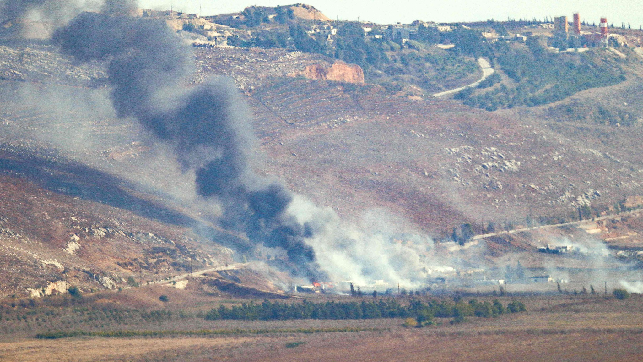 Smoke billows from the sites of an Israeli airstrike in Lebanon's southern plain of Marjeyoun along the border with Israel, September 24, 2024. /CFP