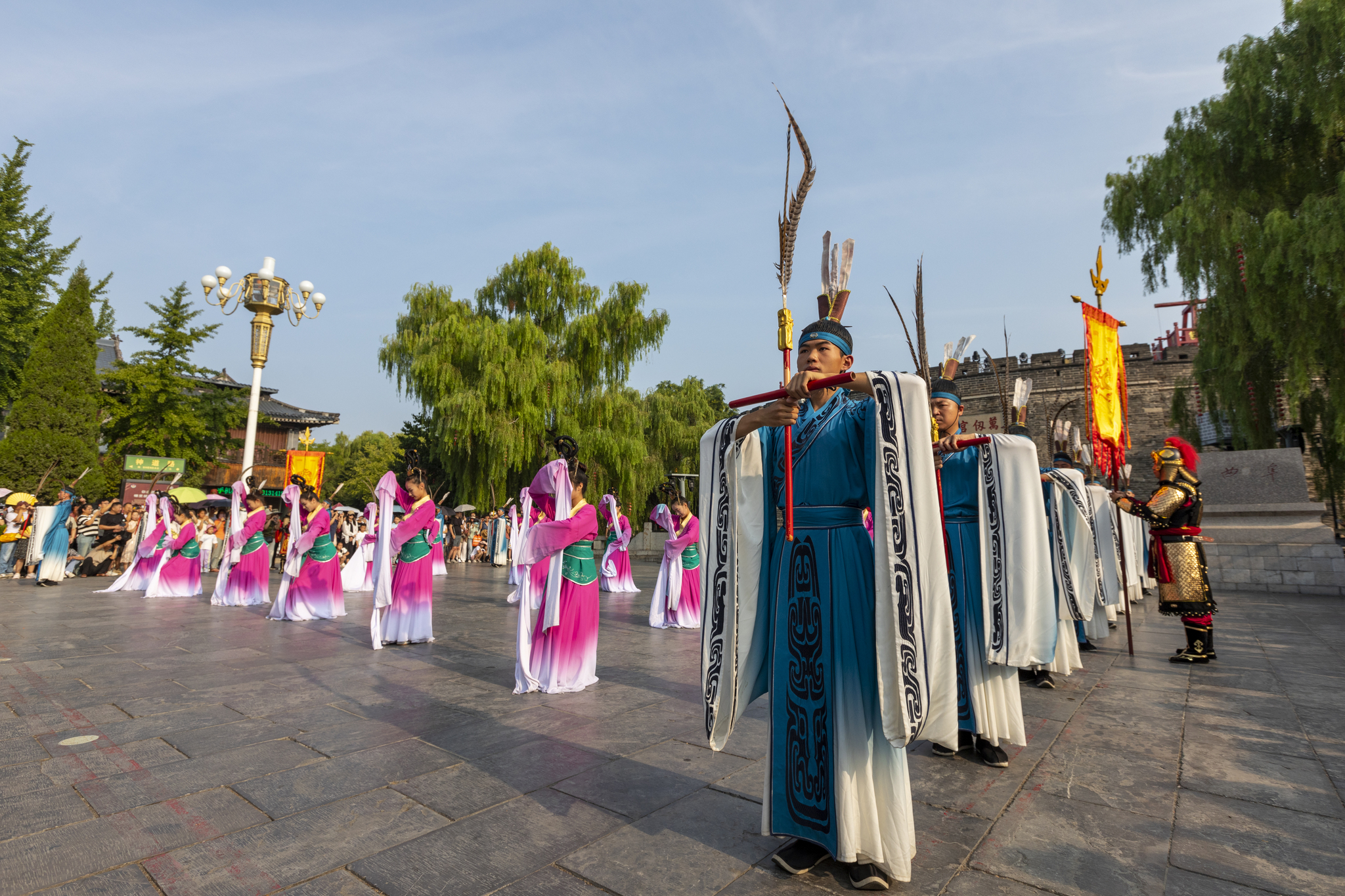 The opening ceremony of the city gate, which takes place daily at 8 a.m. at the Temple of Confucius in Qufu, Shandong, is pictured on September 1, 2024. /CFP