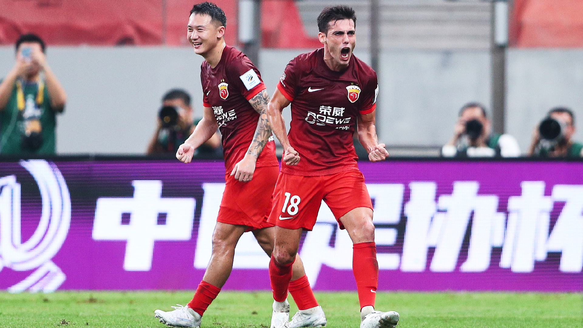 Shanghai Port beat city rivals Shenhua 3-2 at Chinese FA Cup