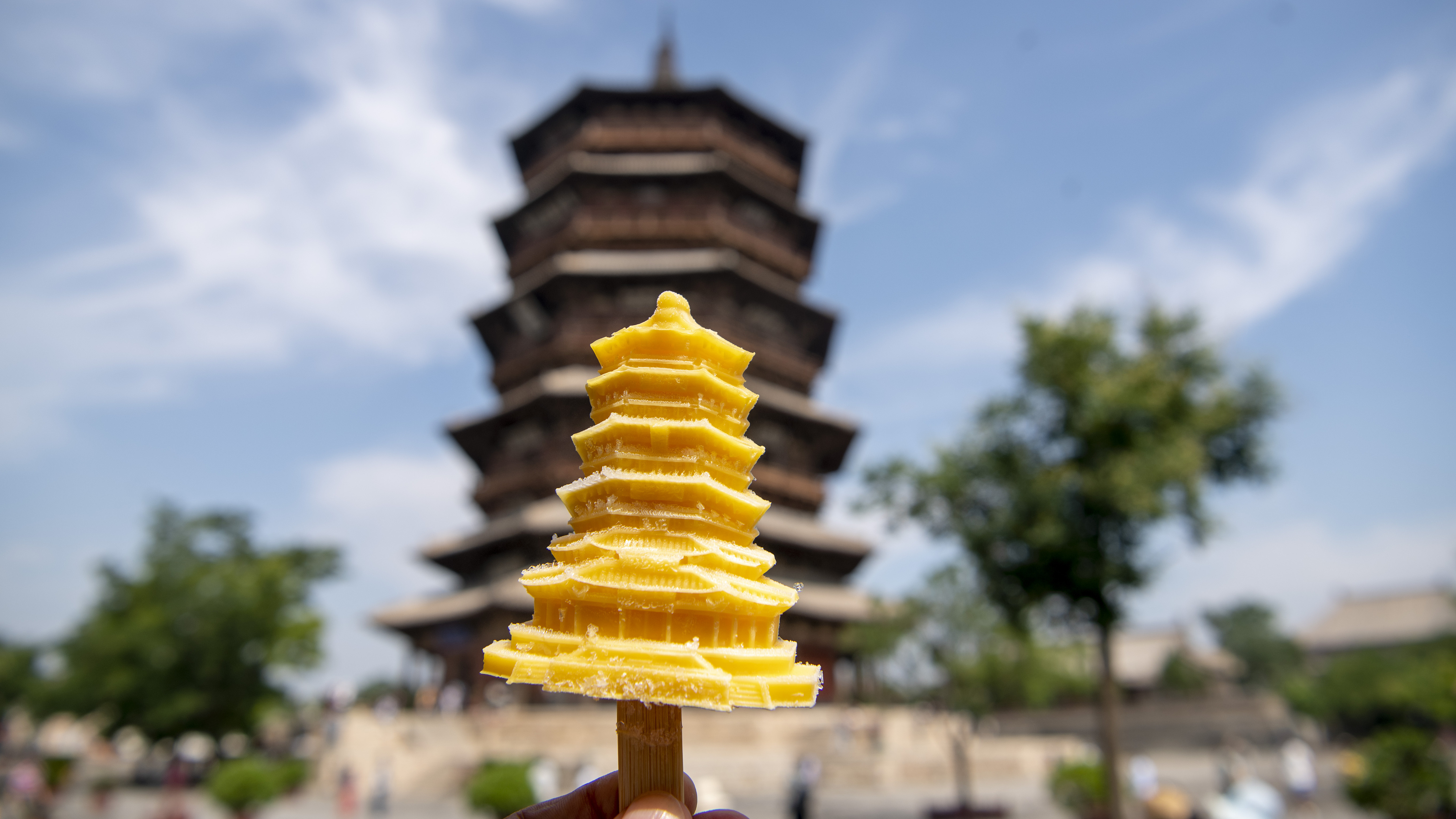 Youth-led revival: Ancient architecture tours flourish in China