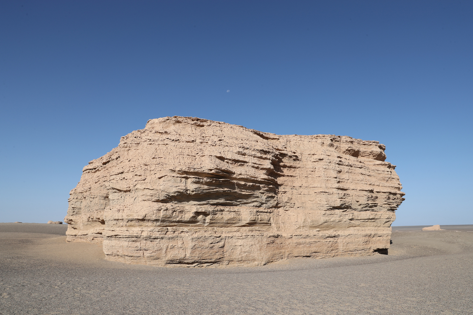 Huge wind-eroded rocks are seen at Dunhuang Yardang National Geopark in Gansu Province. /CGTN