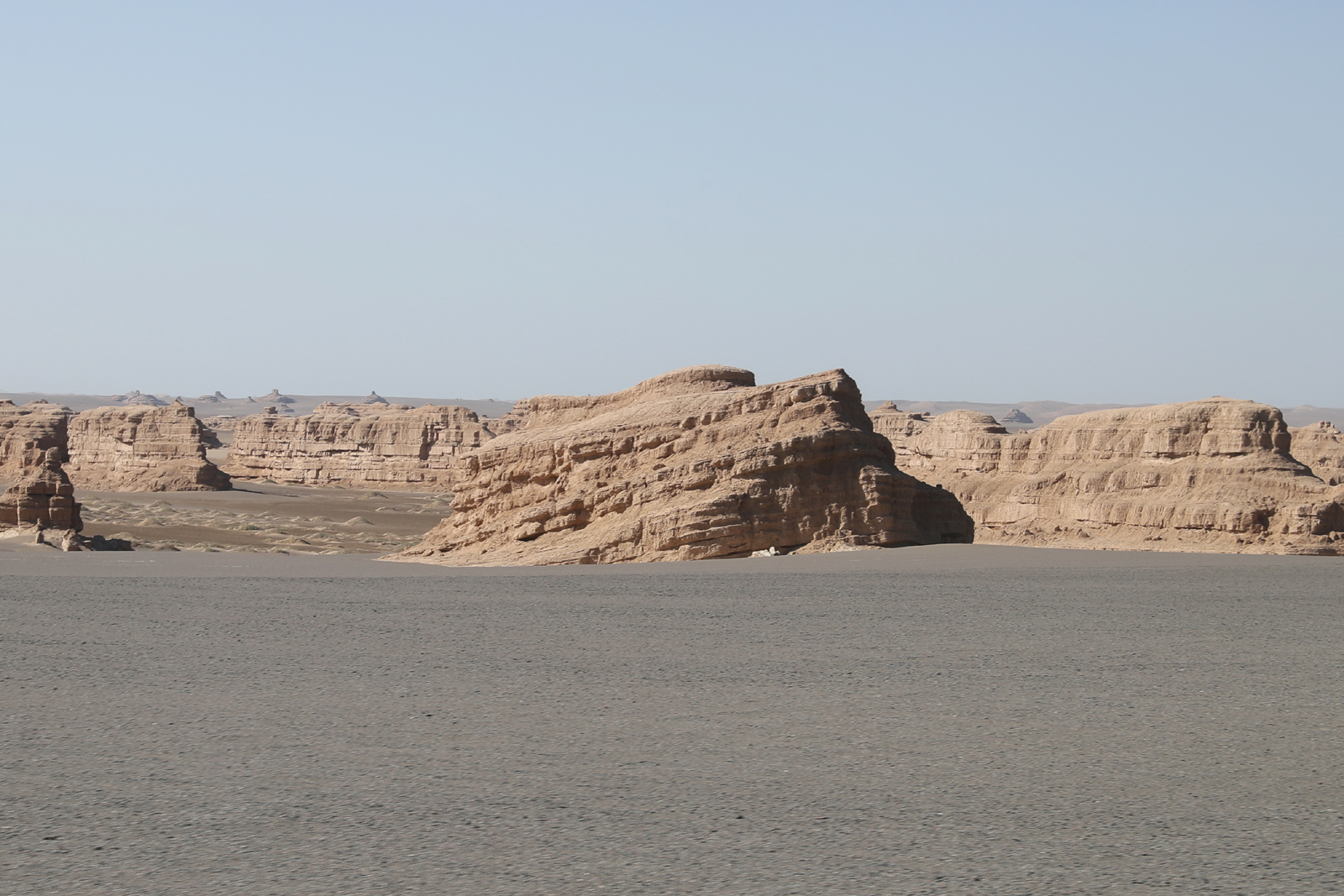 A wind-eroded rock at Dunhuang Yardang National Geopark in Gansu Province resembles a sunken ship. /CGTN