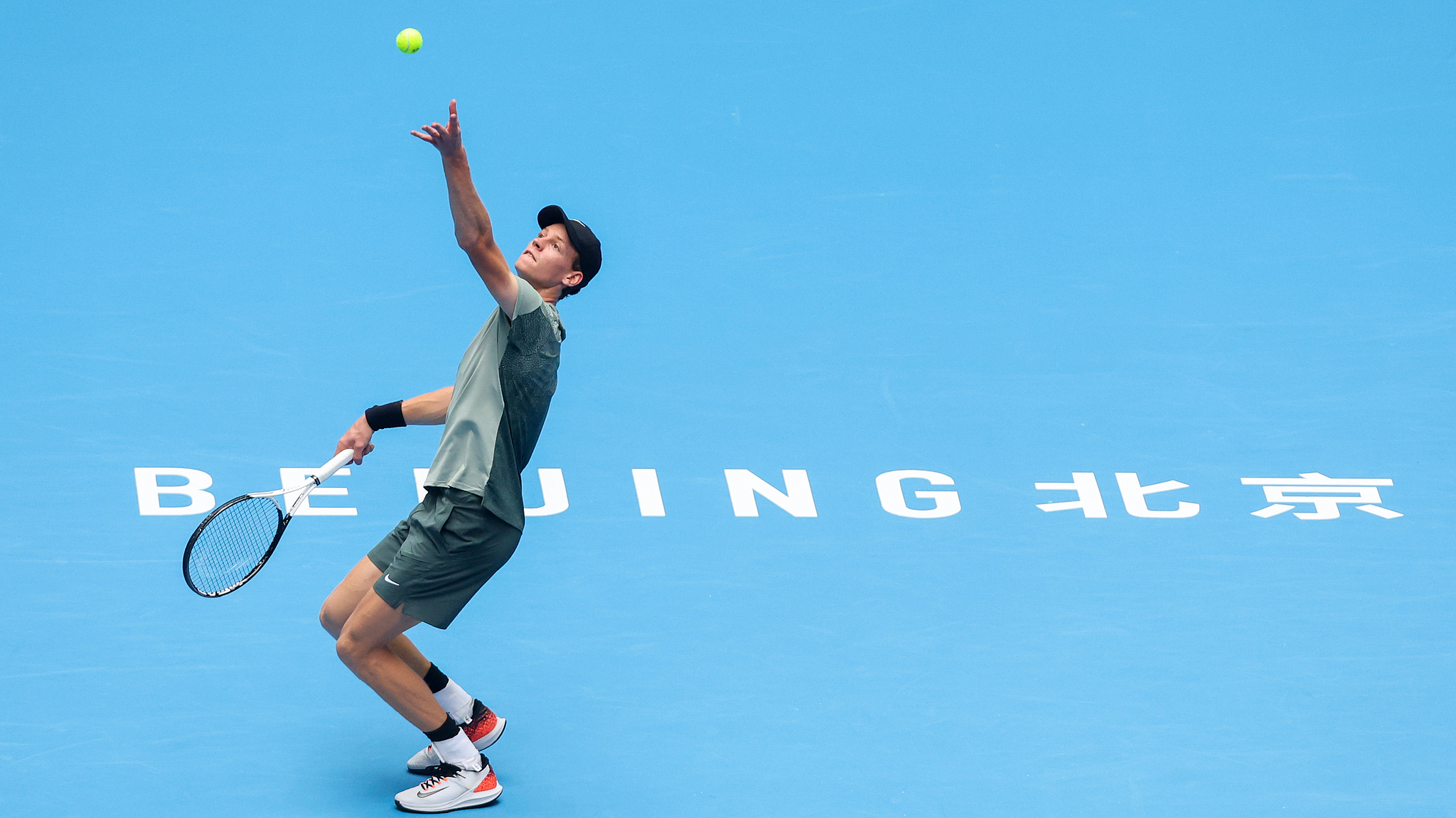 Jannik Sinner of Italy serves against Roman Safiullin of Russia (not pictured) in the men's singles round of 16 at the China Open in Beijing, China, September 28, 2024. /CFP