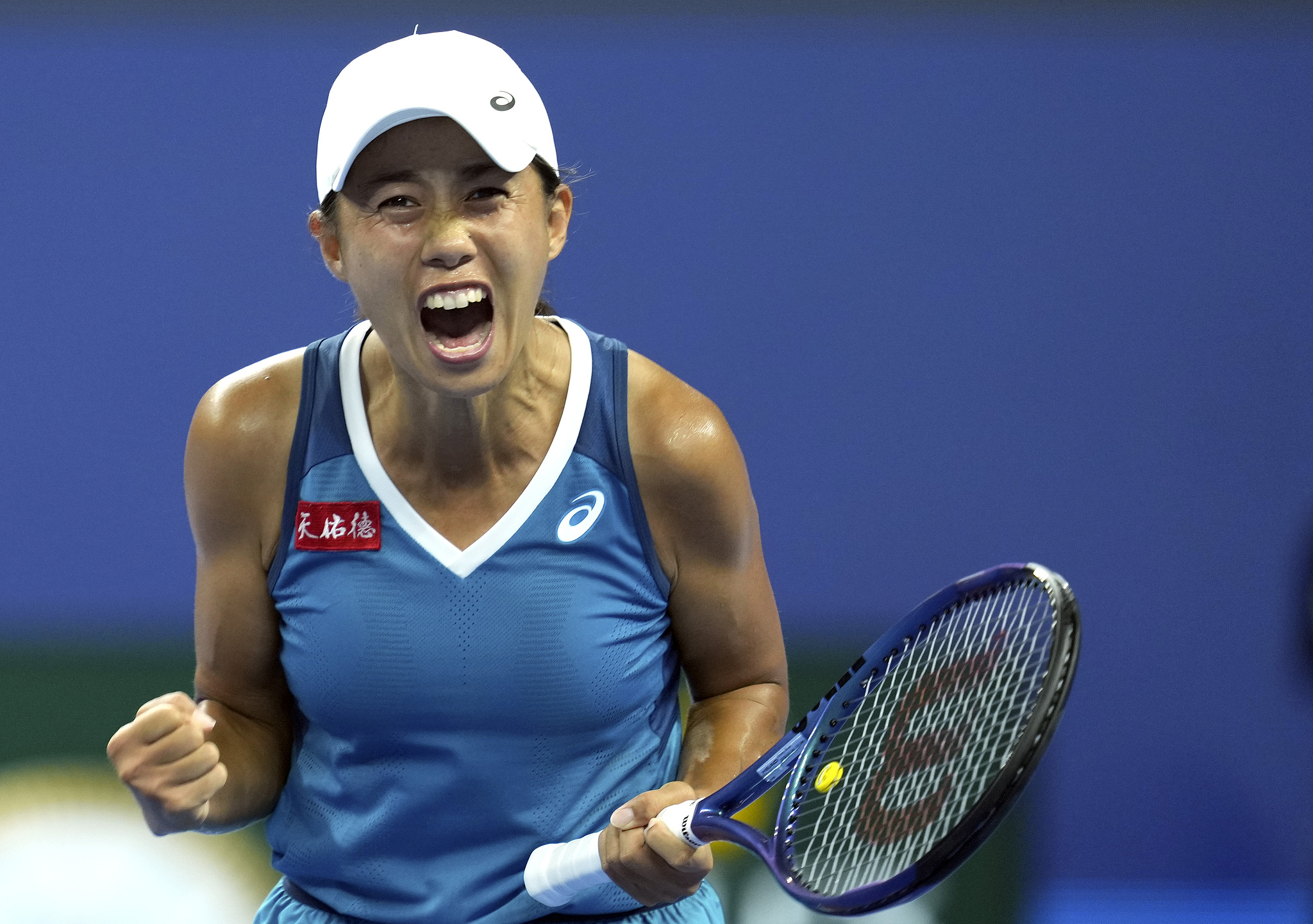 Zhang Shuai of China celebrates her women's singles victory over Greet Minnen of Belgium at the China Open in Beijing, September 29, 2024. /CFP