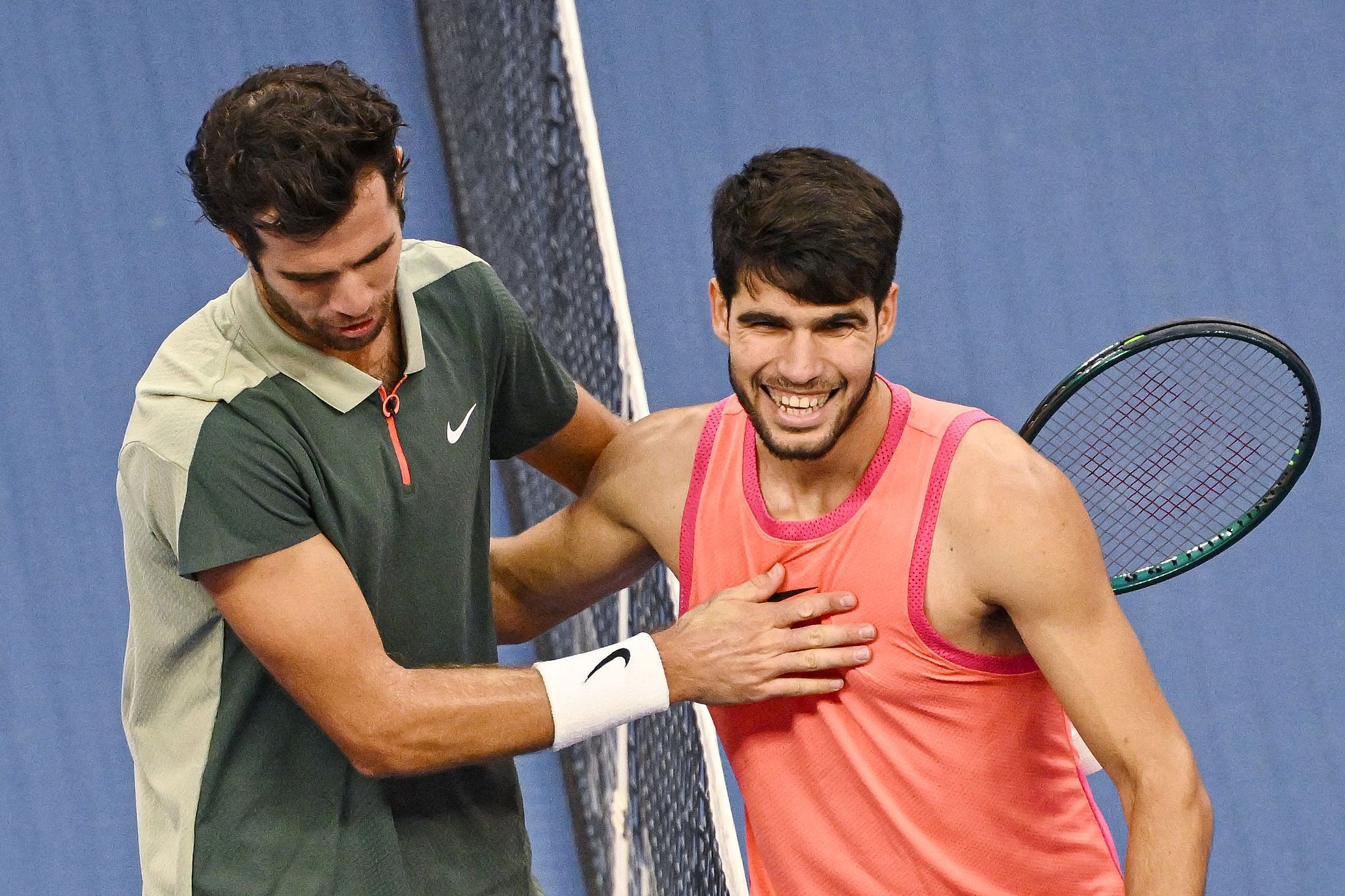 Spain’s Carlos Alcaraz (R) is congratulated by Russia's Karen Khachanov after their match at the China Open in Beijing, China, September 30, 2024. /CFP