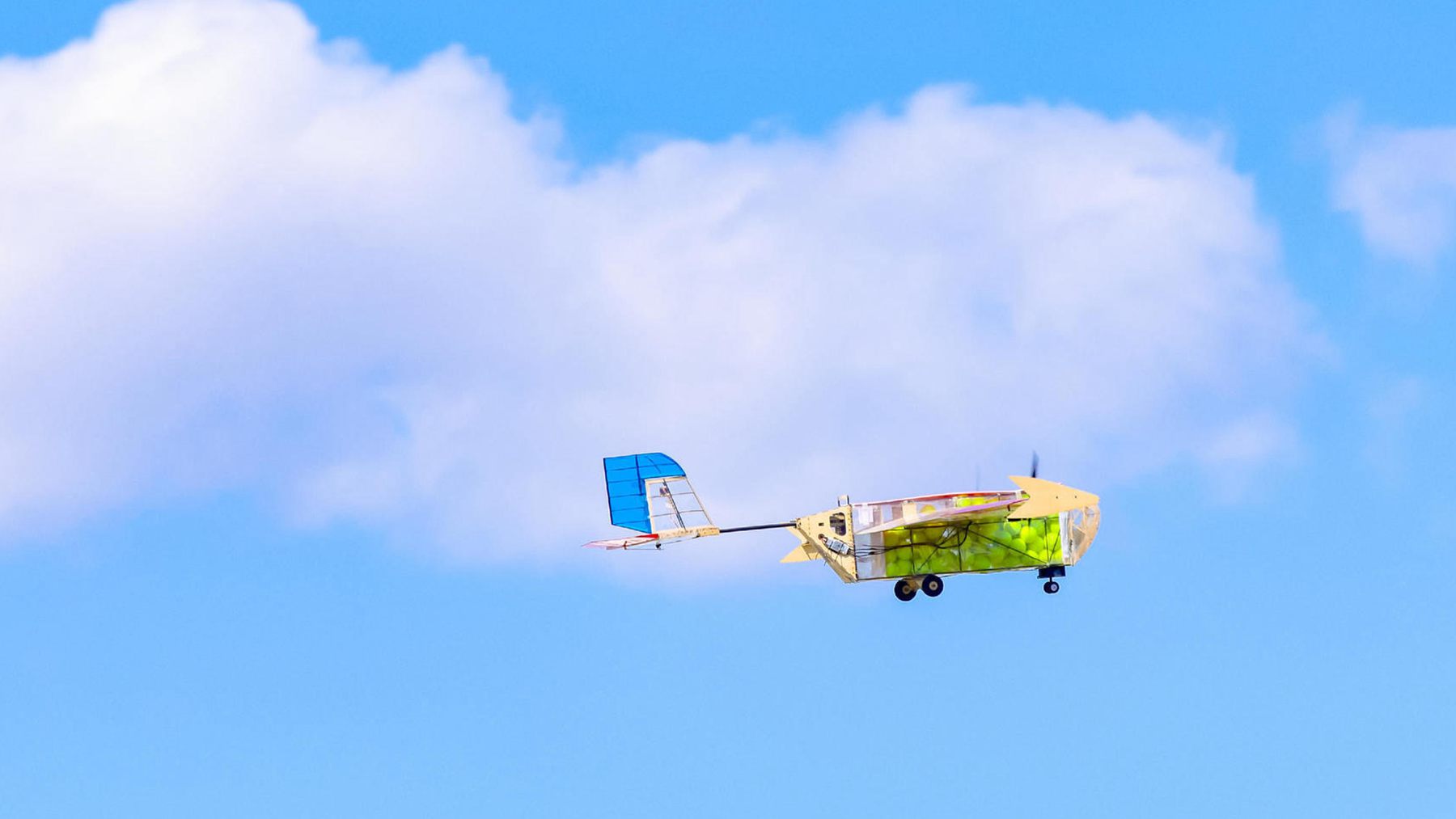 An aircraft competing in the 2024 China University Aircraft Design Competition 
in Dingzhou City, Hebei Province, north China, October 1, 2024. /Chinese Society of Aeronautics and Astronautics, 2024 China University Aircraft Design Competition