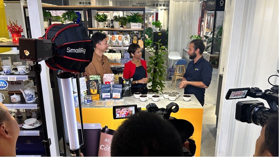 Interview with a coffee purchasing manager at Shanghai Hongqiao Coffee Harbor, October 1, 2024. /CGTN