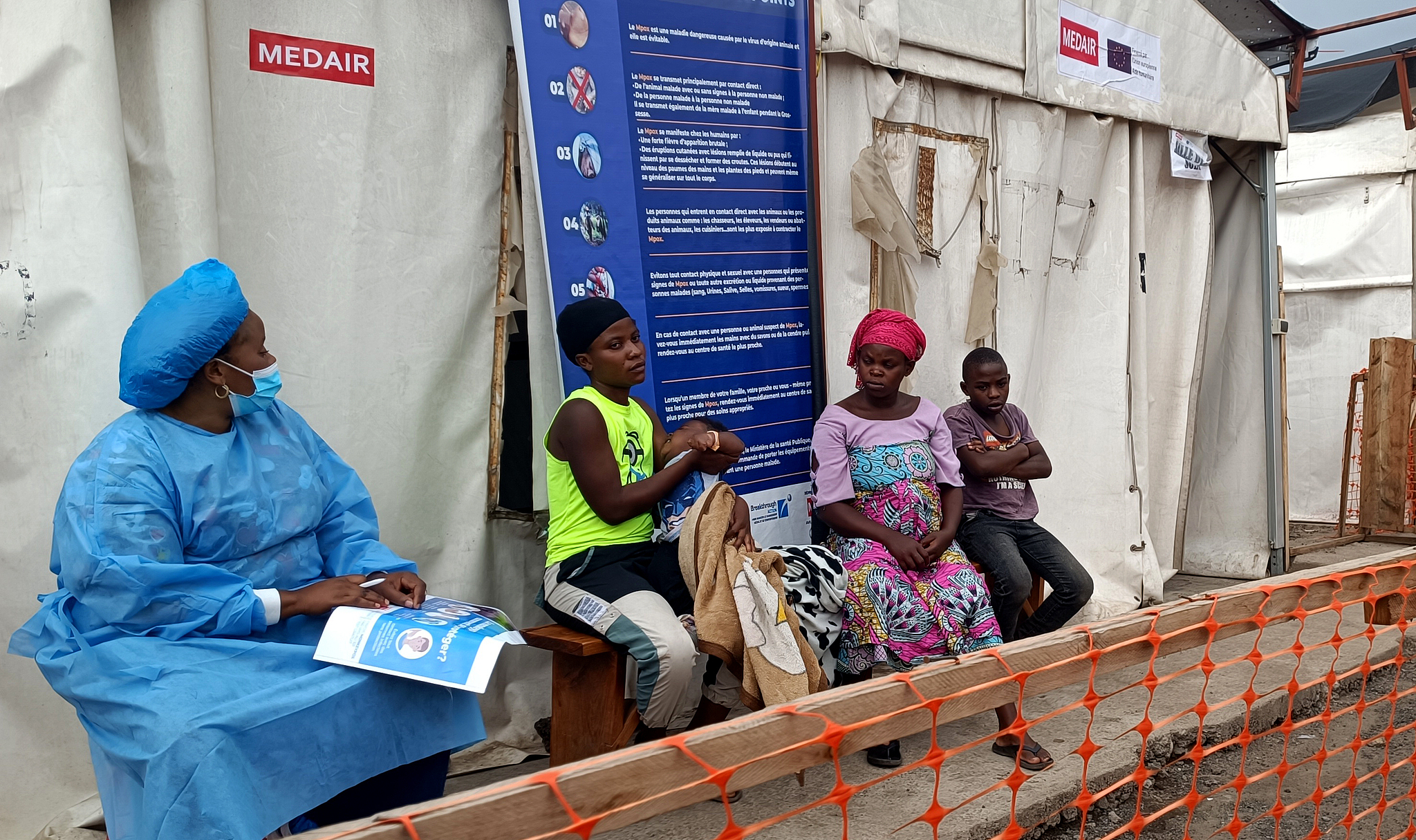 Patients infected with the mpox virus receive treatment at a medical facility in Nyiragongo, Kivu, Democratic Republic of the Congo, September 4, 2024. /CFP
