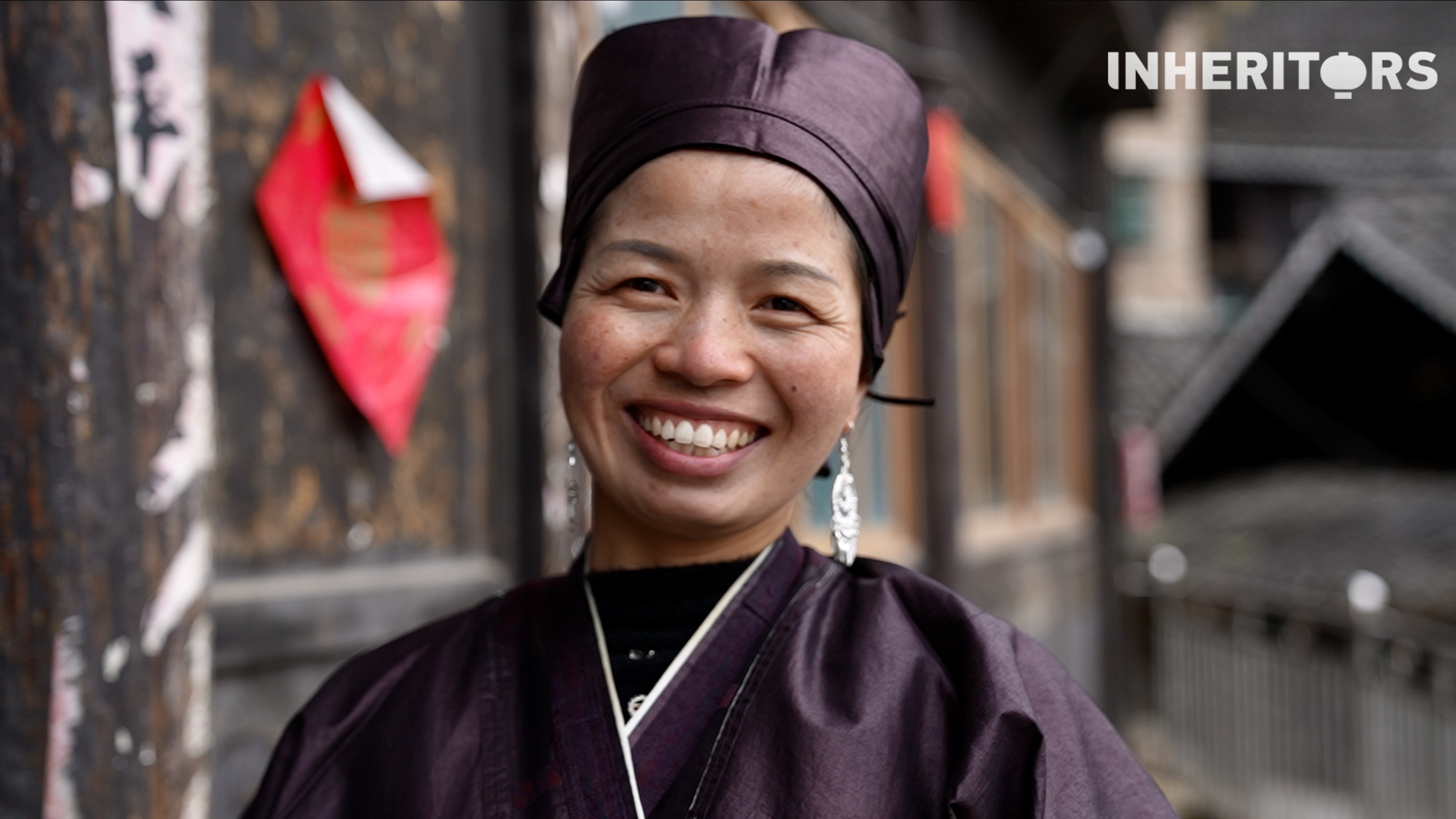 A view of smiles of the Miao people /CGTN