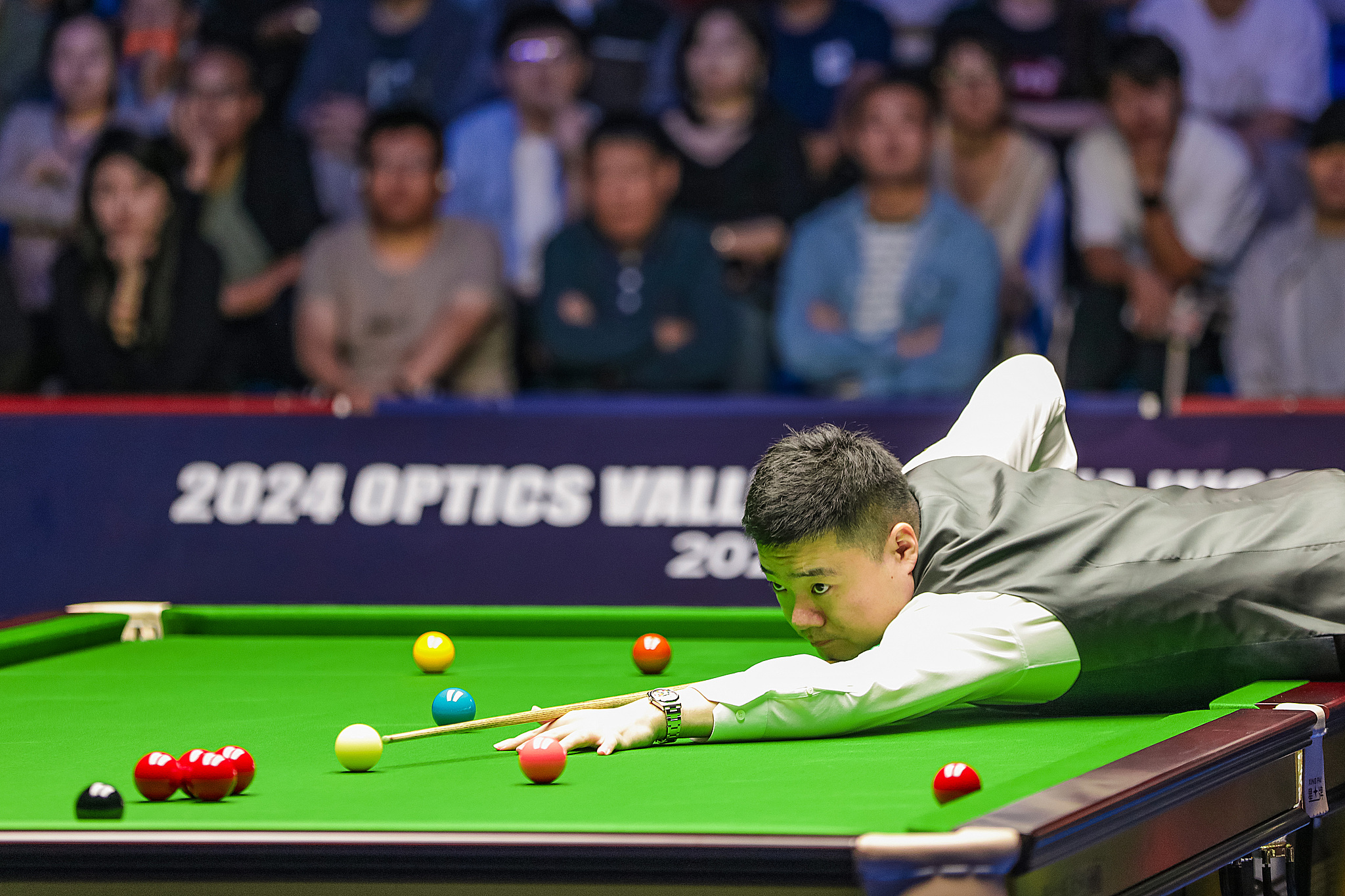 Ding Junhui of China competes against Xu Si of China at the Wuhan Open in Wuhan, central China's Hubei Province, October 7, 2024. /CFP