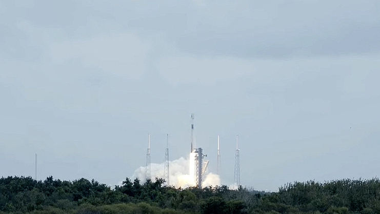 SpaceX's Falcon 9 rocket, carrying the ESA Hera mission, lifts off from the Cape Canaveral Space Force Station, Florida, U.S., October 7, 2024. /CFP