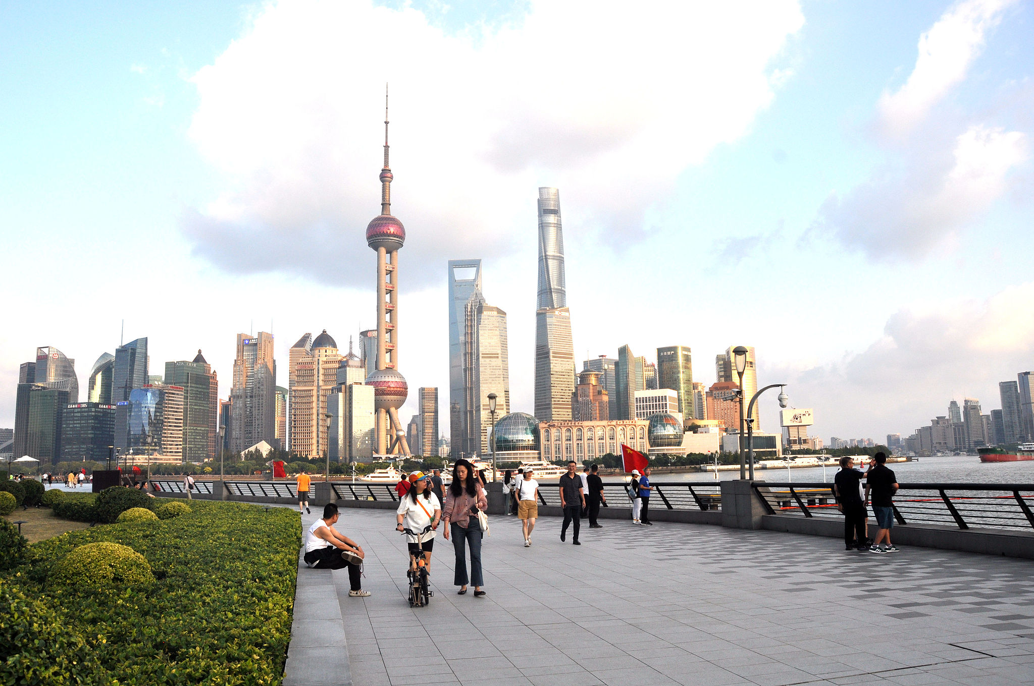  The Bund in Shanghai, east China, September 28, 2024. /CFP