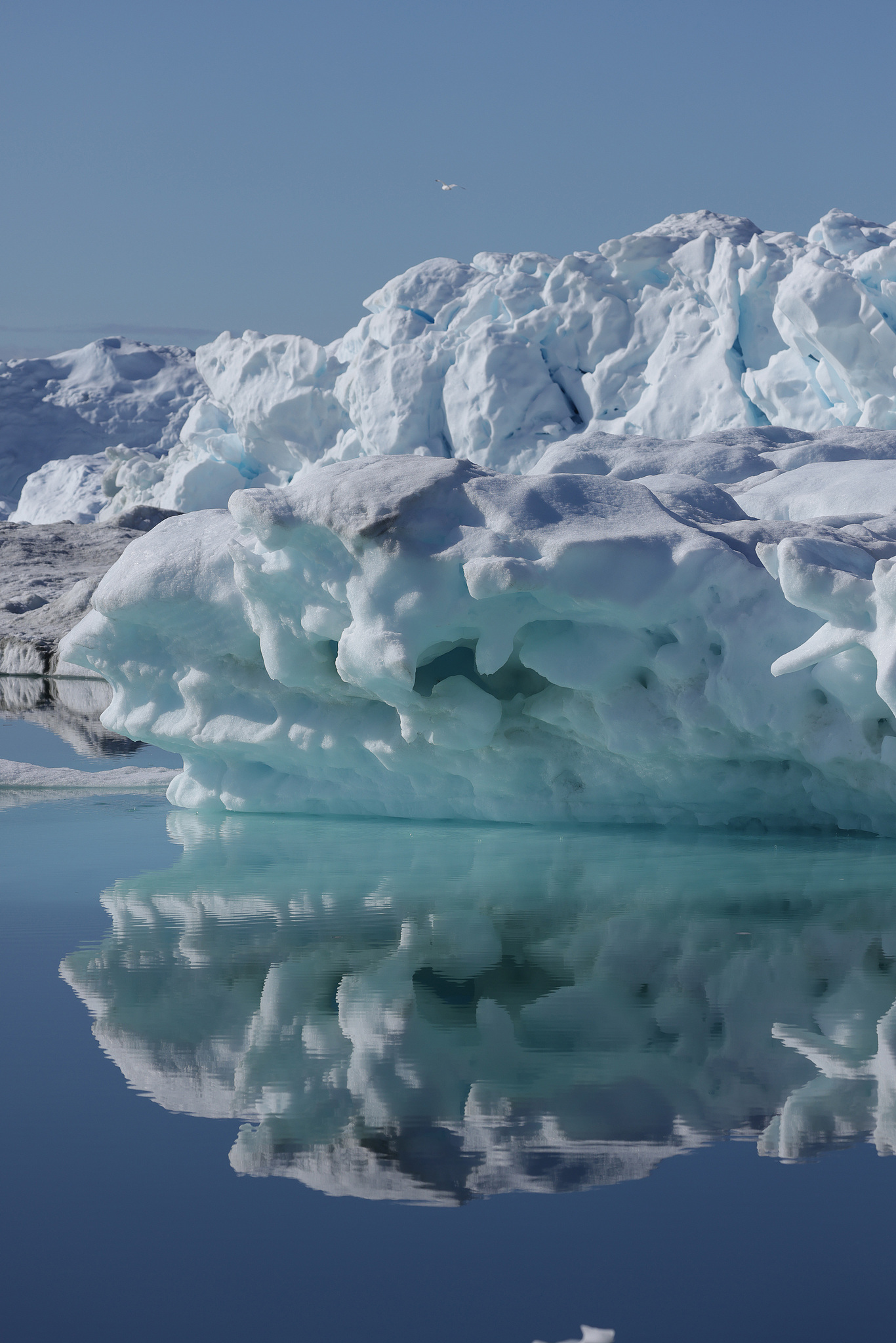 Melting icebergs float in the Ilulissat Icefjord, near Ilulissat, Greenland, July 15, 2024. /CFP