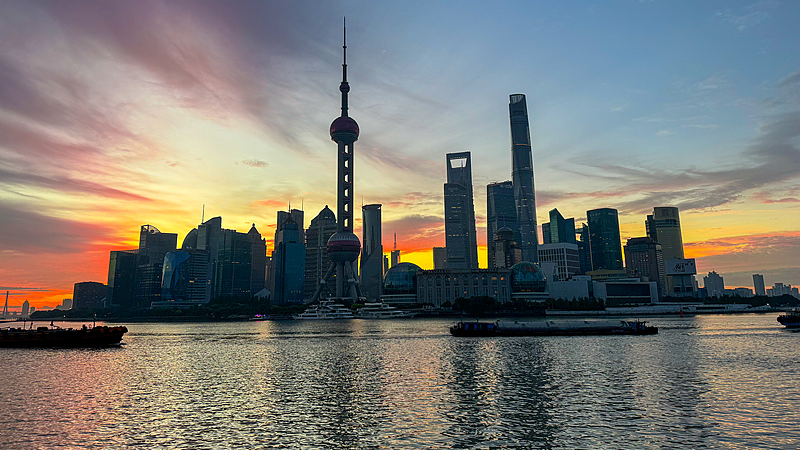 A sunrise view featuring the Oriental Pearl Tower at the Lujiazui central business district in Shanghai, China, September 26, 2024. /CFP