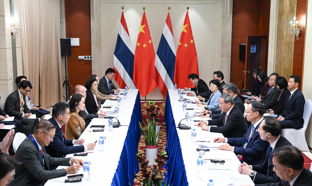 Chinese Premier Li Qiang meets with Thai Prime Minister Paetongtarn Shinawatra on the sidelines of the leaders' meetings on East Asia cooperation held in Vientiane, Laos, October 10, 2024. /Xinhua