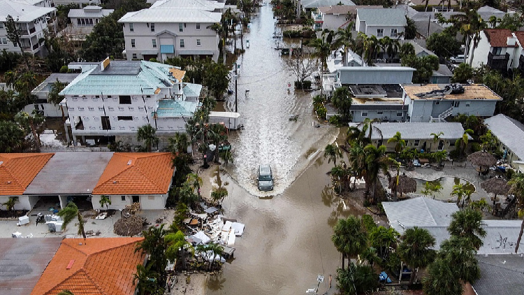 Commitment to reconstruction follows hurricanes in Florida