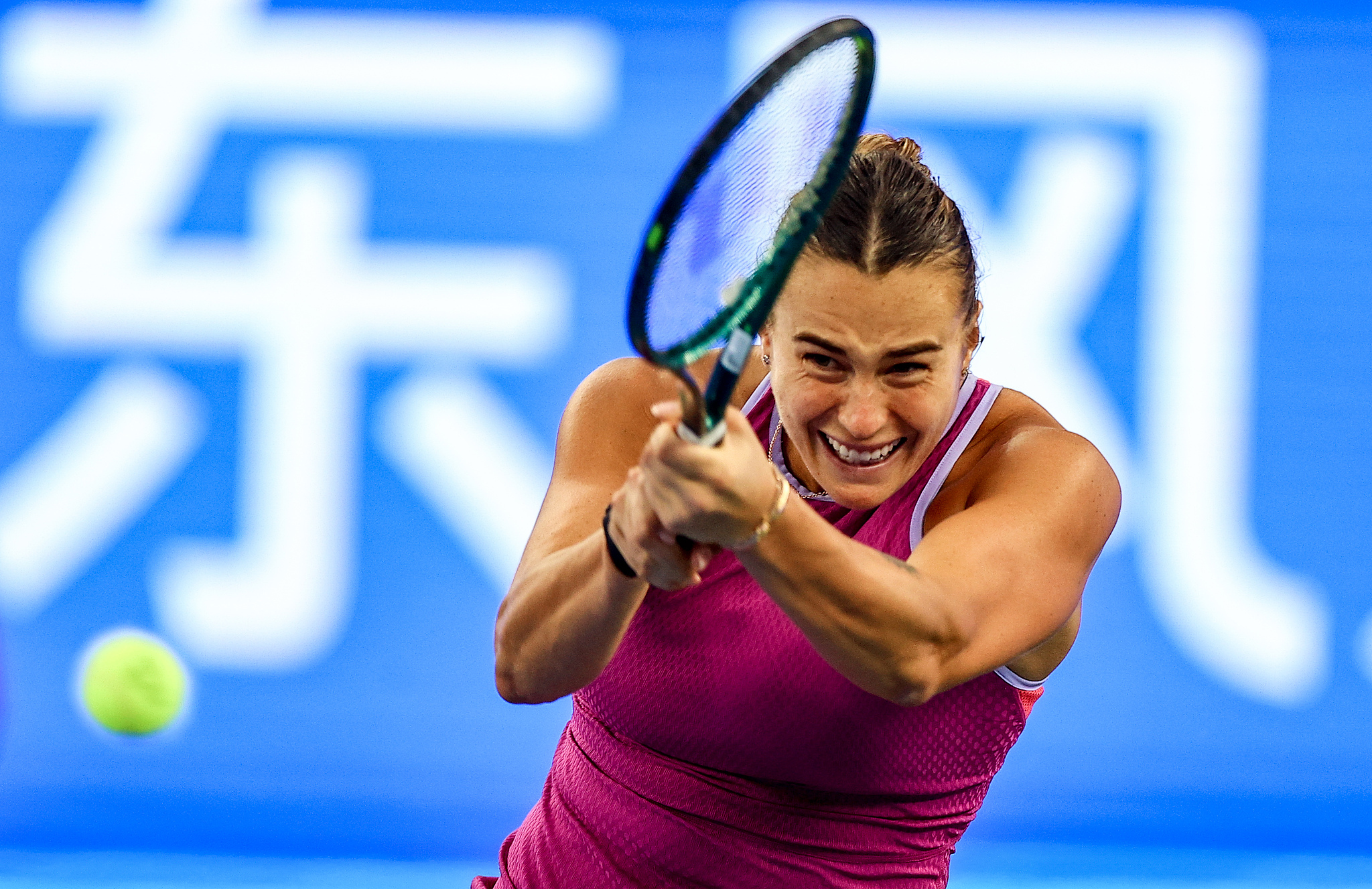 Aryna Sabalenka of Belarus hits a shot against Coco Gauff of the USA in the women's singles semifinals at the Wuhan Open in Wuhan, central China's Hubei Province, October 12, 2024. /CFP