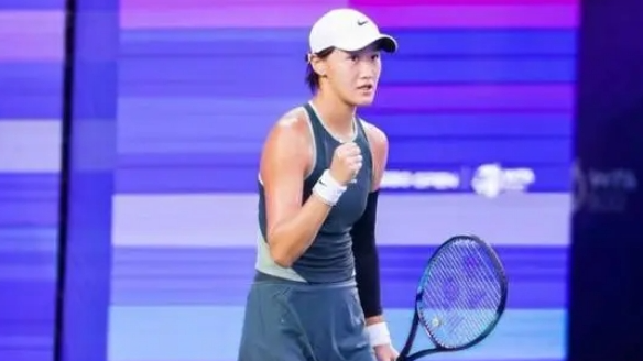 China's Wang Xiyu celebrates after hitting a shot against Kamilla Rakhimova in the first round of the Ningbo Open in Ningbo, east China's Zhejiang Province, October 14, 2024. /CFP