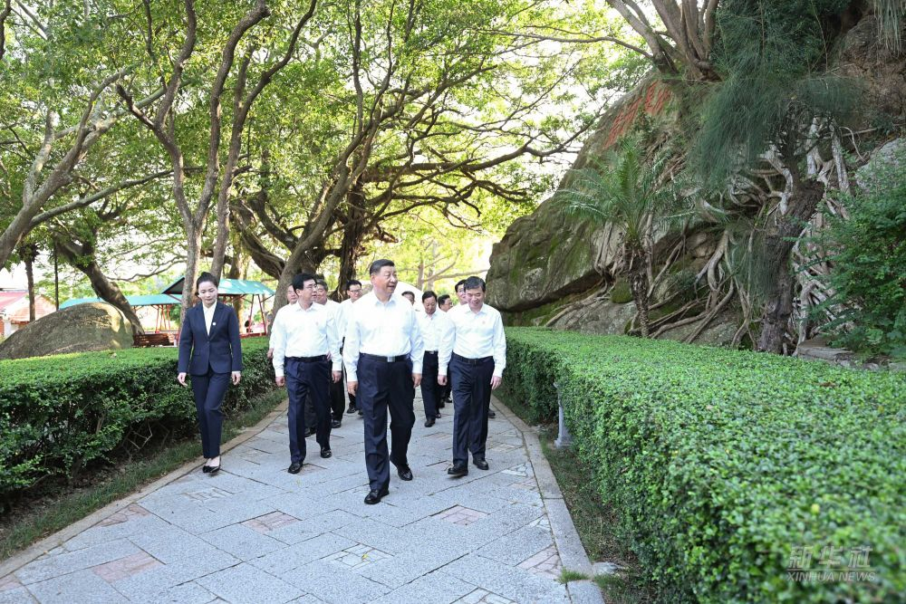 Xi Jinping, general secretary of the CPC Central Committee, inspects Dongshan County in Zhangzhou City, southeast China's Fujian Province, October 15, 2024. /Xinhua