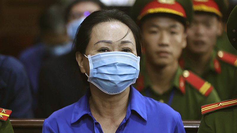 Vietnamese real estate tycoon Truong My Lan sits in court to wait for her verdict on fraud, money laundering and illegal cross-border money transferring in Ho Chi Minh City, Vietnam, October 17, 2024. /CFP