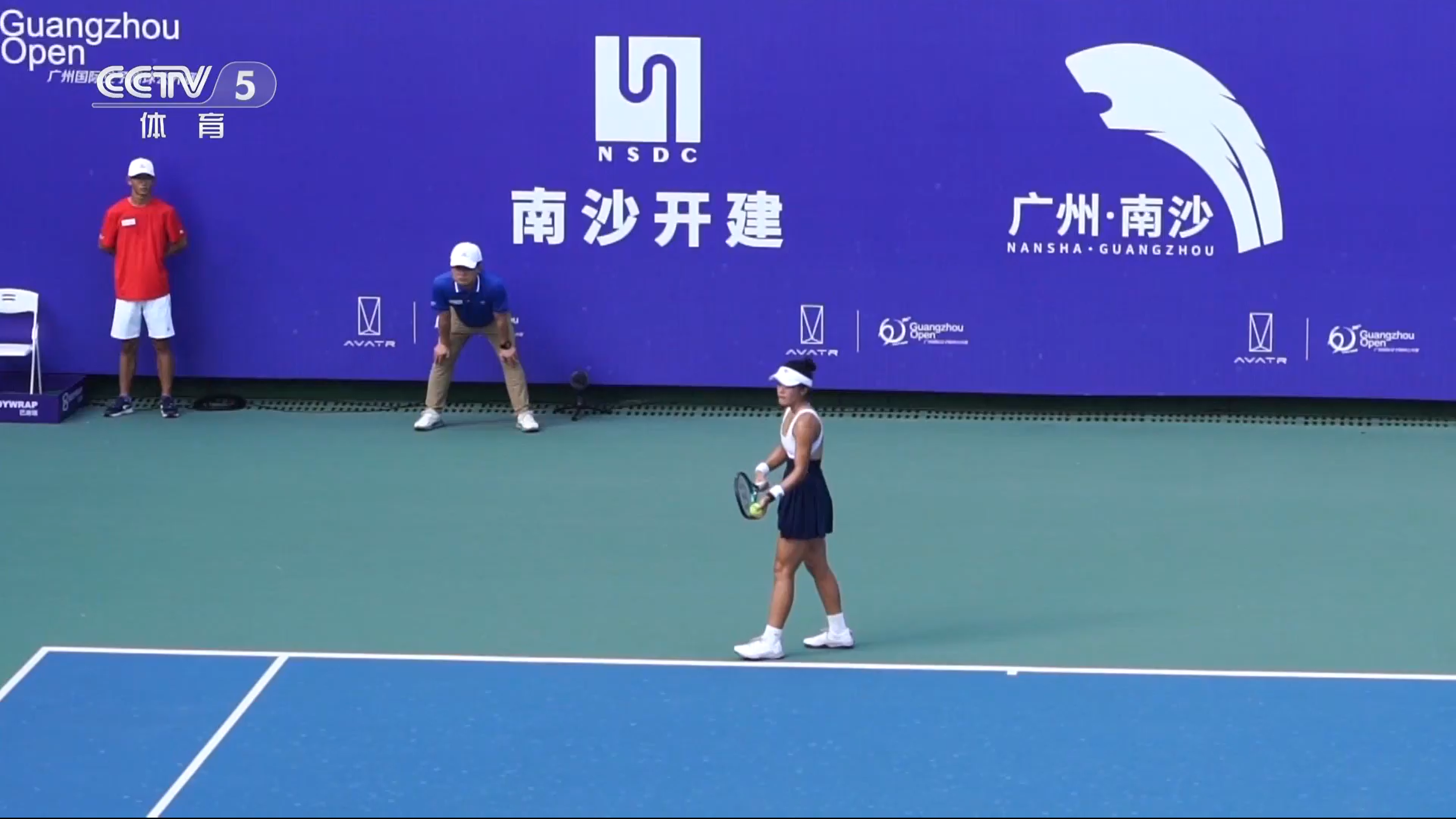 China's Wei Sijia prepares to serve in the women's singles match against Rebecca Sramkova of Slovakia at the Guangzhou Open in Guangzhou, south China's Guangdong Province, October 21, 2024. /CMG