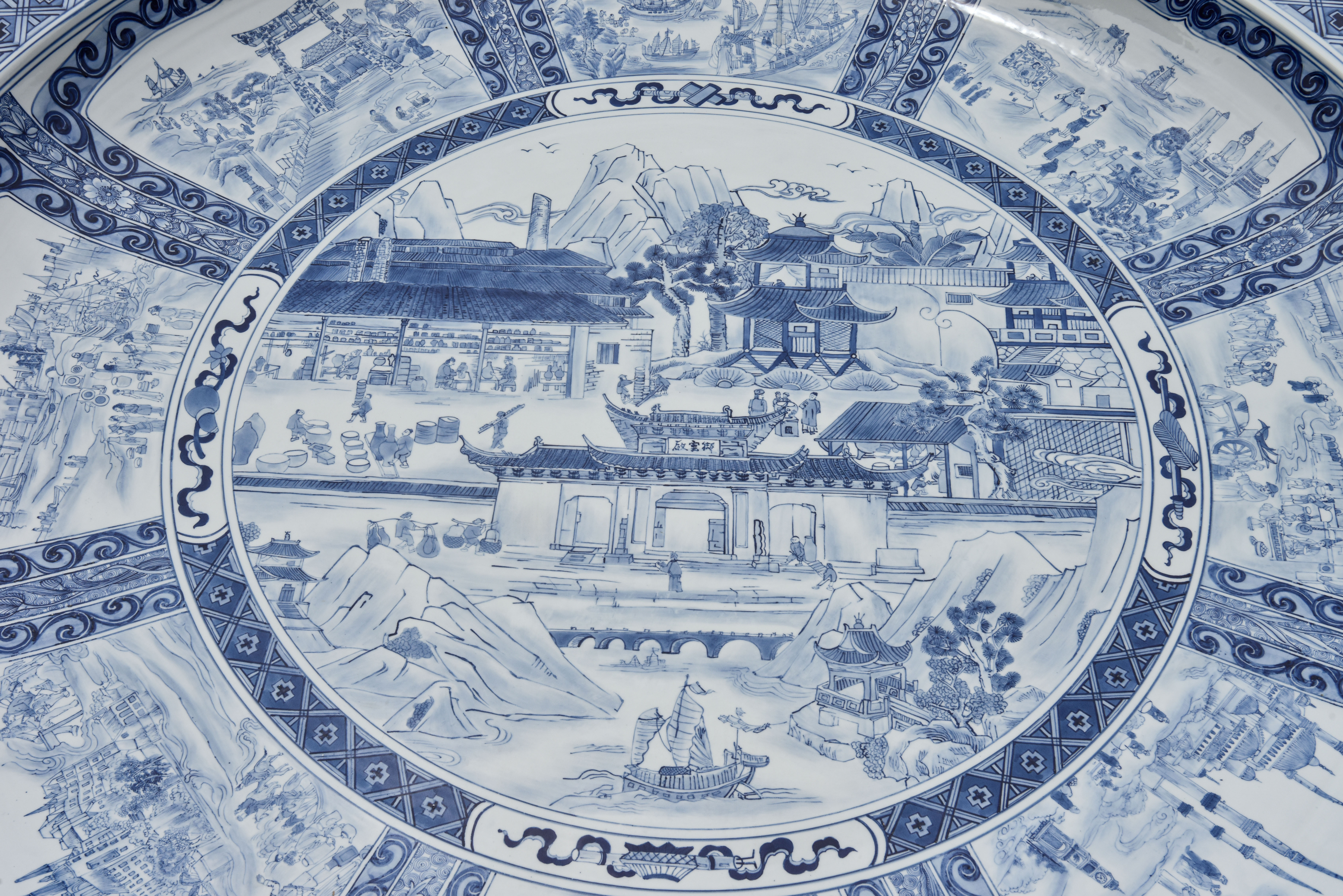 The world's largest blue-and-white porcelain plate is on display at the Taoxichuan Cultural and Creative District in Jingdezhen City, Jiangxi Province, on October 21, 2024. /IC