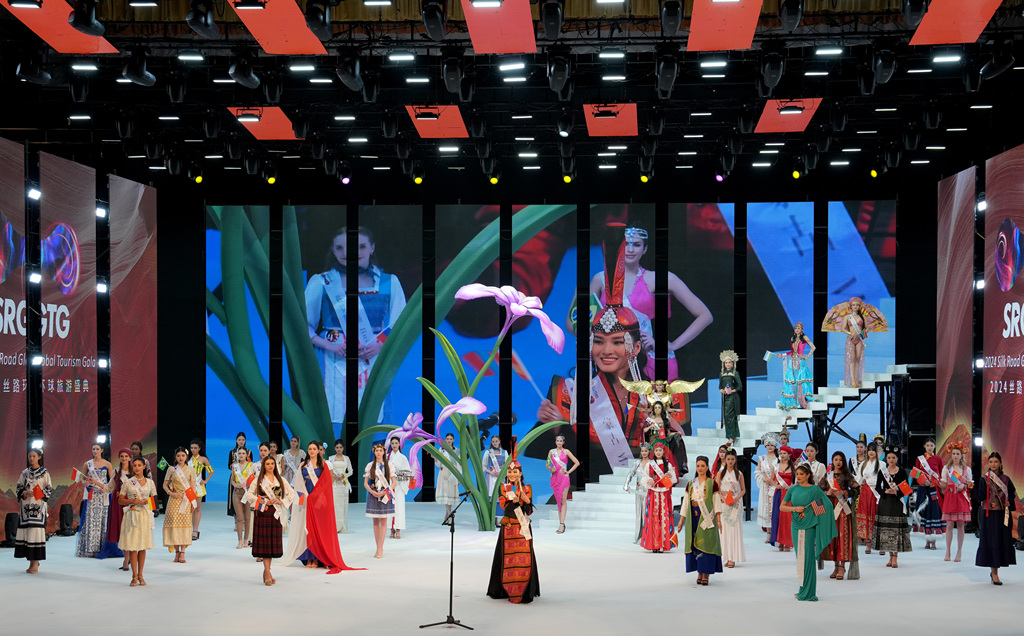 The World Finals of 2024 Silk Road Miss Tourism of the Globe are held in Zhangye, China's Gansu Province on October 23, 2024. / CFP