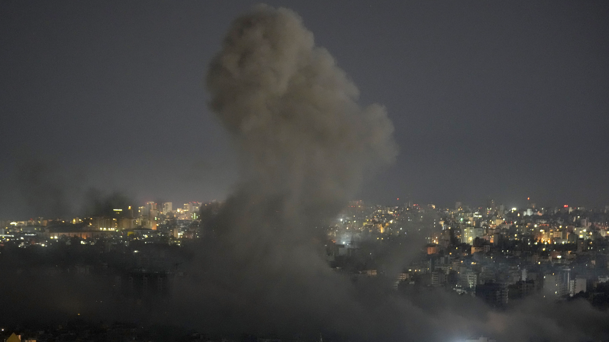 Smoke rises from an Israeli air strike on Dahiyeh, in the southern suburb of Beirut, Lebanon, October 25, 2024. /CFP