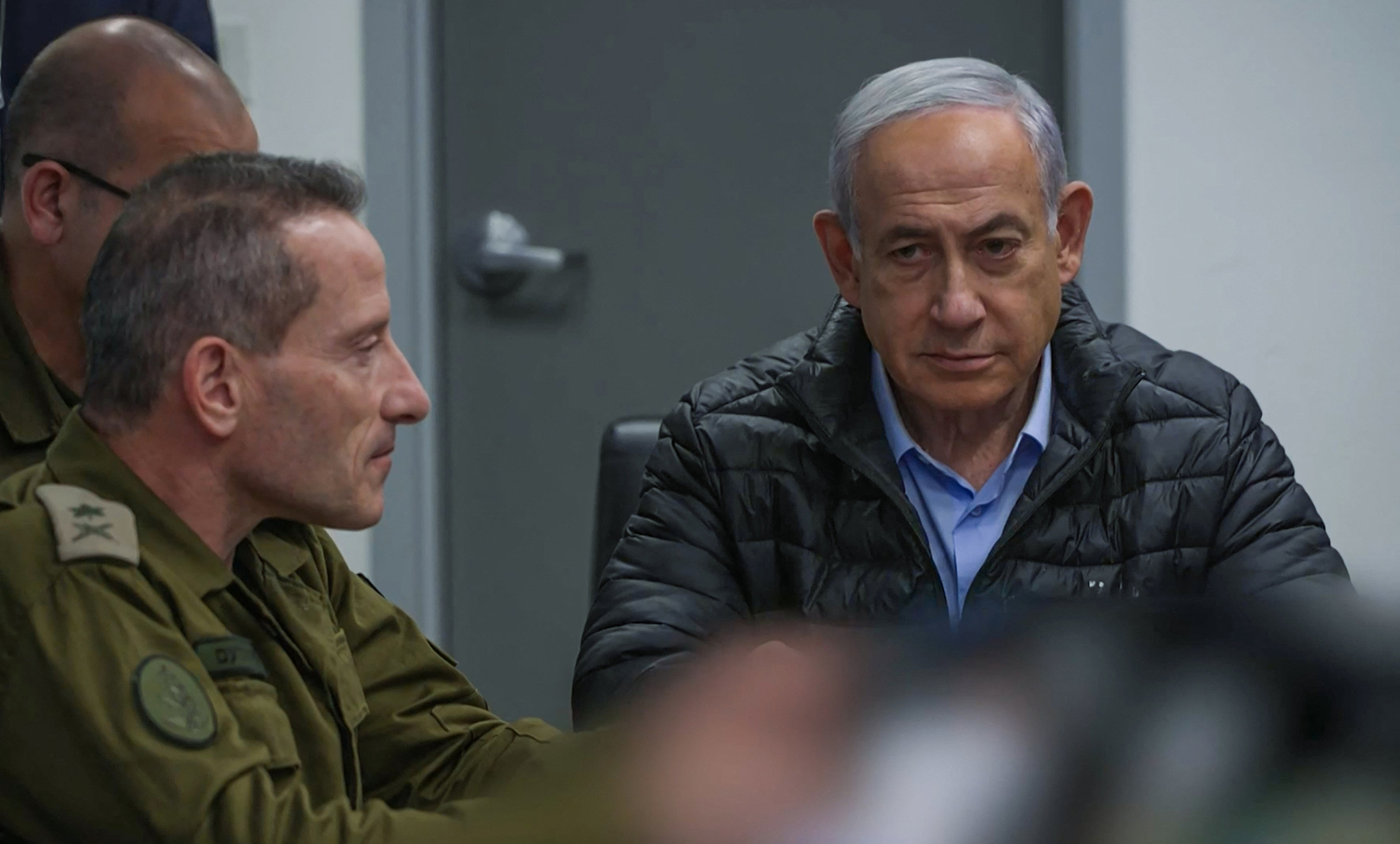 Israeli Prime Minister Benjamin Netanyahu (R) attends a meeting in the command center of the defense ministry in Tel Aviv, Israel, October 26, 2024. /CFP