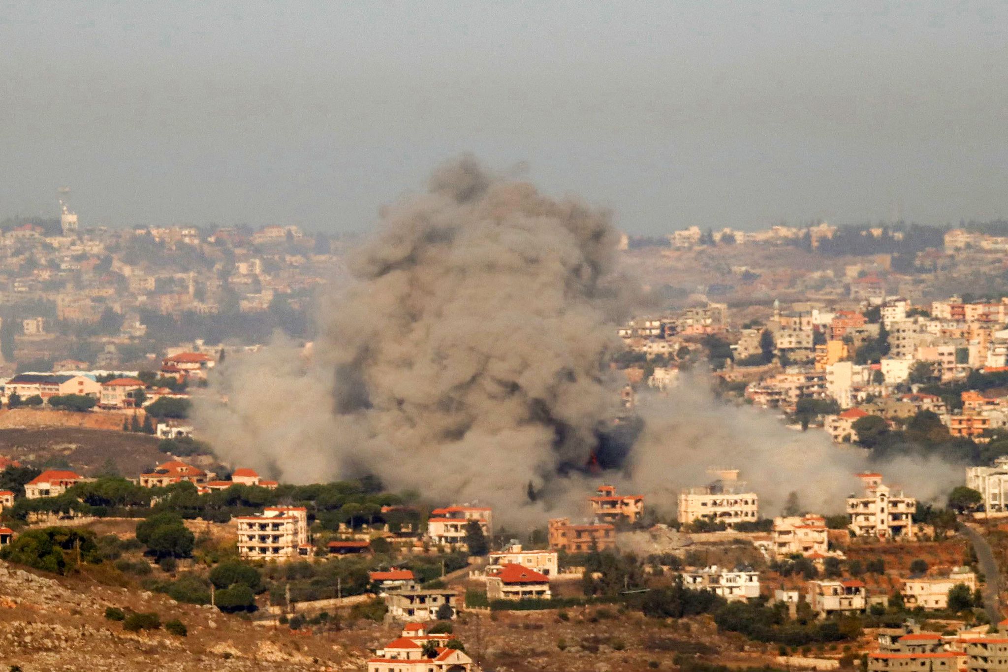 Smoke rises from the site of an Israeli airstrike that targeted the southern Lebanese village of Kfar Roummane on October 26, 2024. /CFP