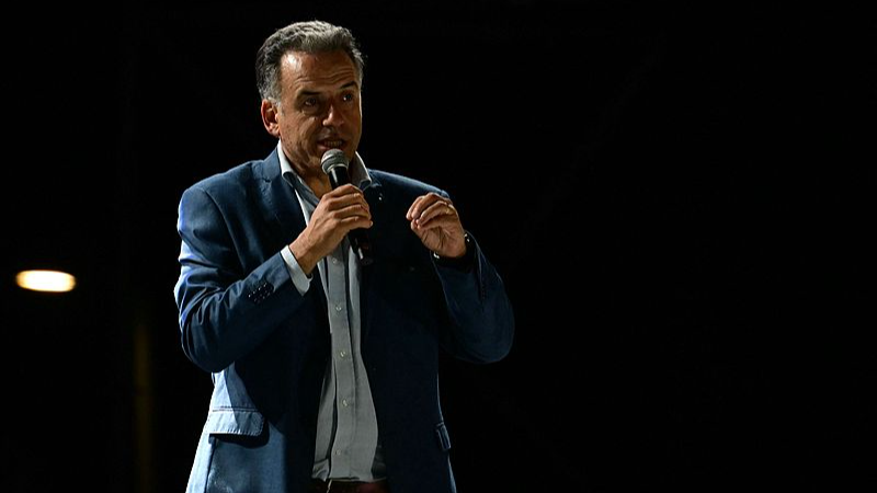 Uruguay's presidential candidate for the Frente Amplio party Yamandu Orsi addresses supporters during his campaign's closing rally in Montevideo, October 22, 2024. /CFP