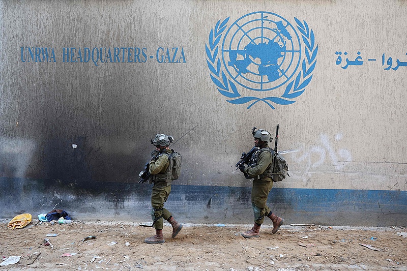 Israeli soldiers inside an evacuated compound of the United Nations Relief and Works Agency for Palestine Refugees in Gaza City, February 8, 2024. /CFP