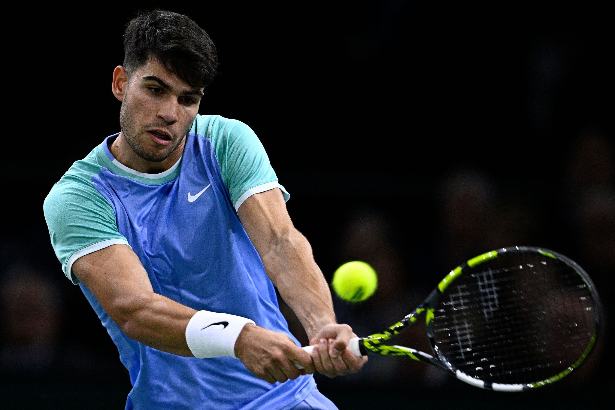 Carlos Alcaraz of Spain hits a shot in the men's singles match against Nicolas Jarry of Chile at the Paris Masters in Paris, France, October 29, 2024. /CFP