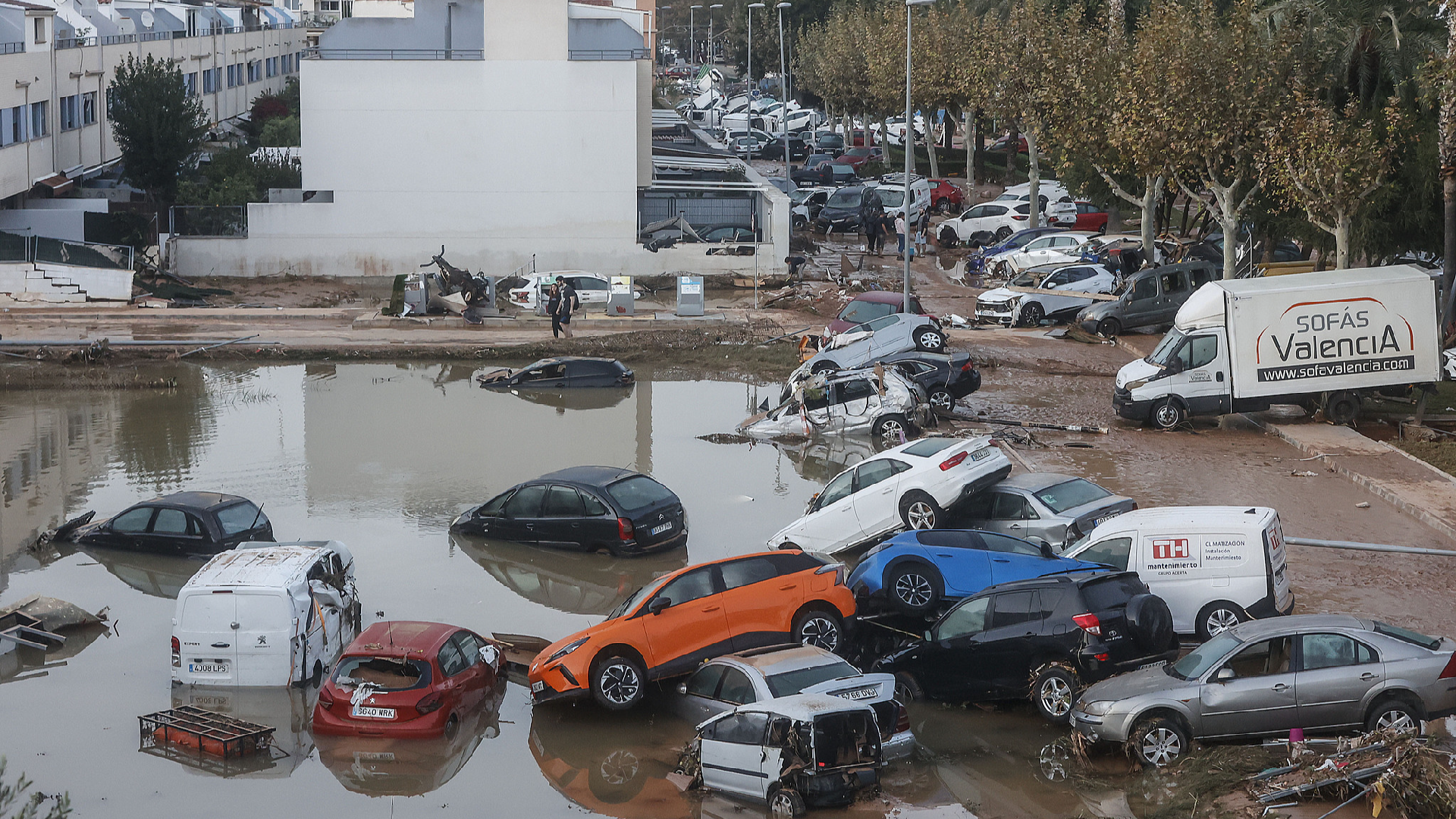 At least 95 perish in catastrophic flood in Spain