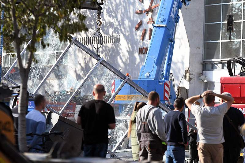 Emergency personnel work at the site of a collapsed concrete roof at a train station in Novi Sad, Serbia, November 1, 2024. /CFP