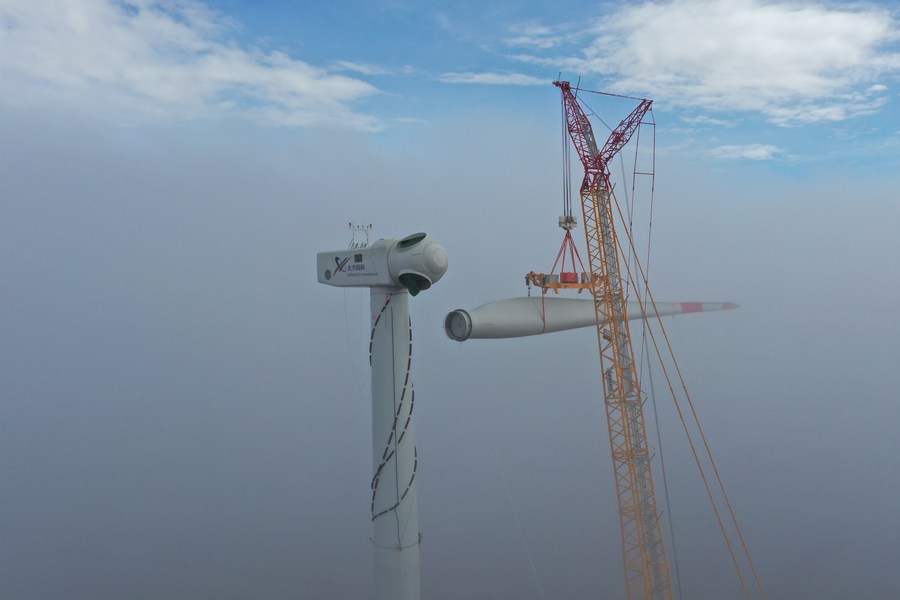 A wind turbine blade at the construction site of the Senj Wind Farm in Senj, Croatia, September 27, 2020. /Xinhua