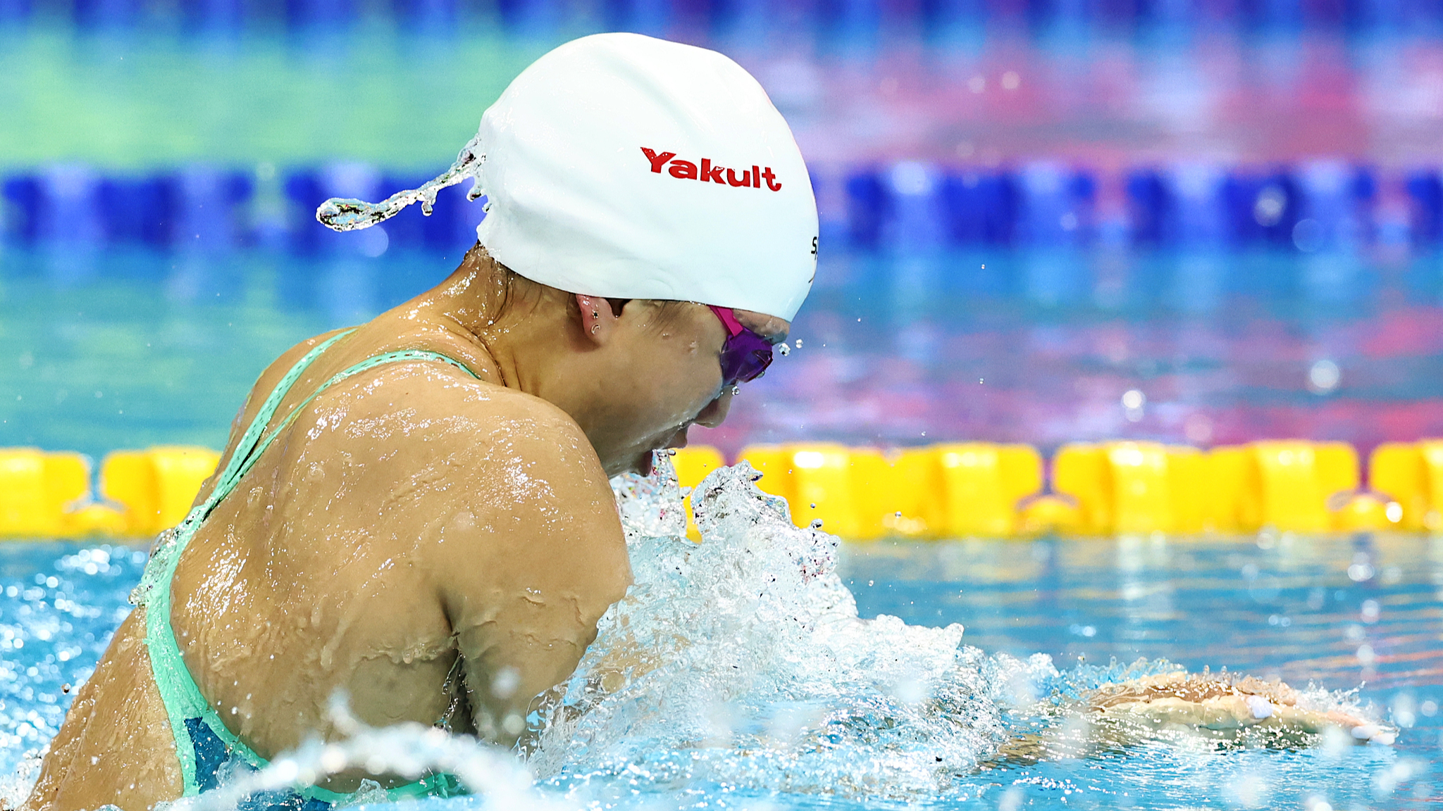 Tang Qianting of China competes in the women's 50m breaststroke final on the third day of the World Aquatics Swimming World Cup in Singapore, November 2, 2024. /CFP