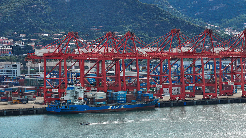  Container ships in Lianyungang, China's Jiangsu Province, October 5, 2024. /CFP