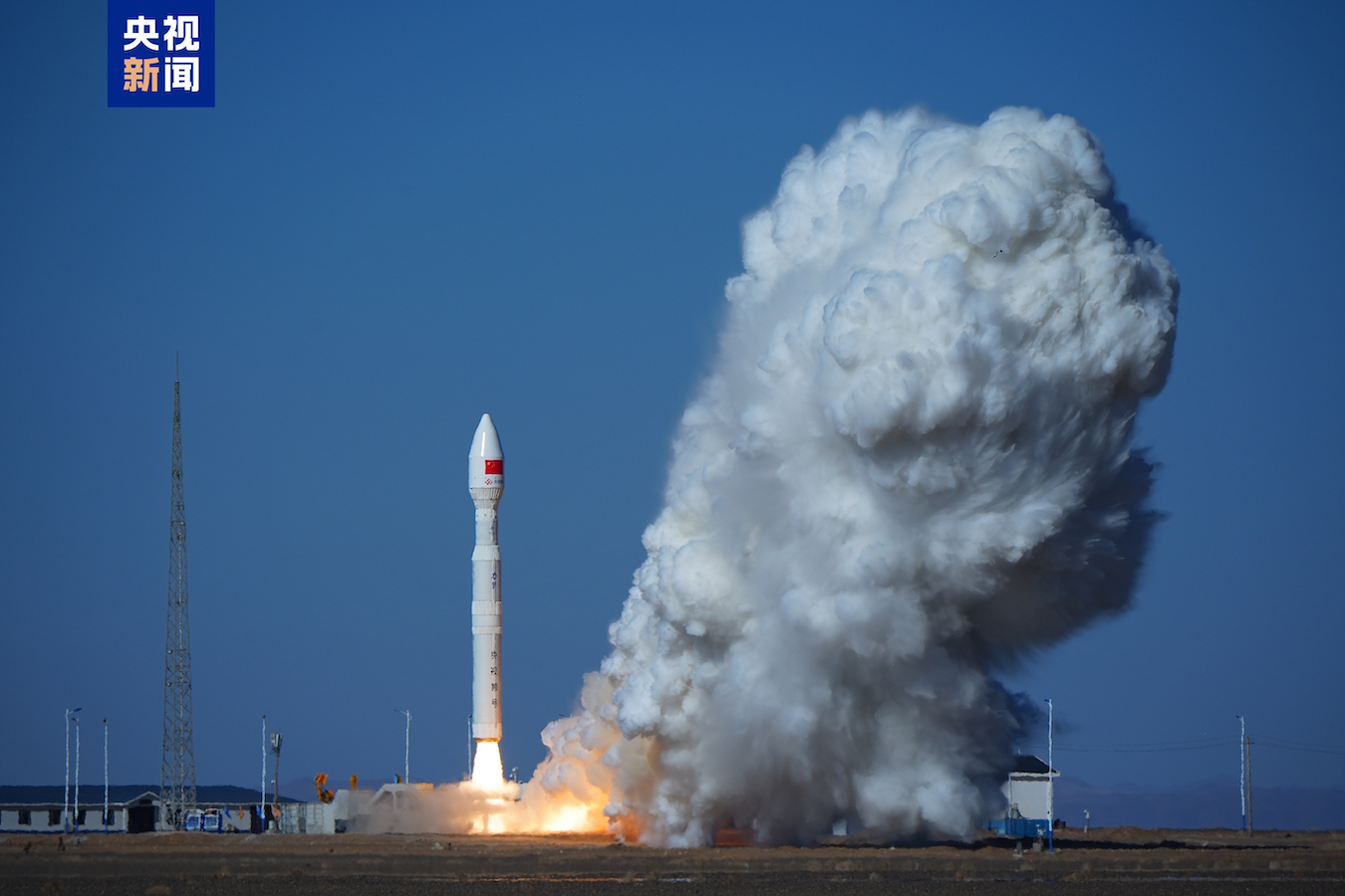 Lijian-1 Y5 commercial carrier rocket, launched in Jiuquan City, Gansu Province, northwest China, November 11, 2024. /CMG