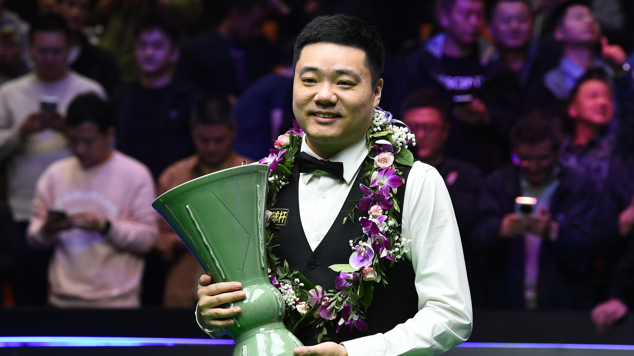 Ding Junhui beats Chris Wakelin to win WST International Championship
