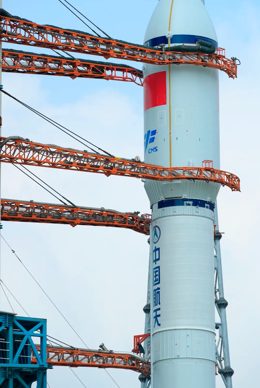 The Tianzhou-8 cargo spacecraft and a Long March-7 Y9 carrier rocket are vertically transferred for the Tianzhou-8 mission, south China's Hainan Province, November 13, 2024. /China Manned Space