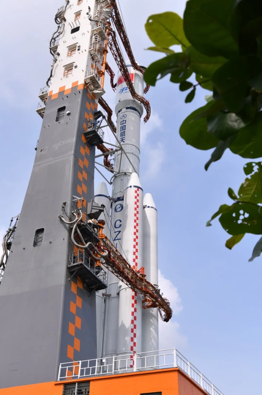 The Tianzhou-8 cargo spacecraft and a Long March-7 Y9 carrier rocket are vertically transferred for the Tianzhou-8 mission, south China's Hainan Province, November 13, 2024. /China Manned Space