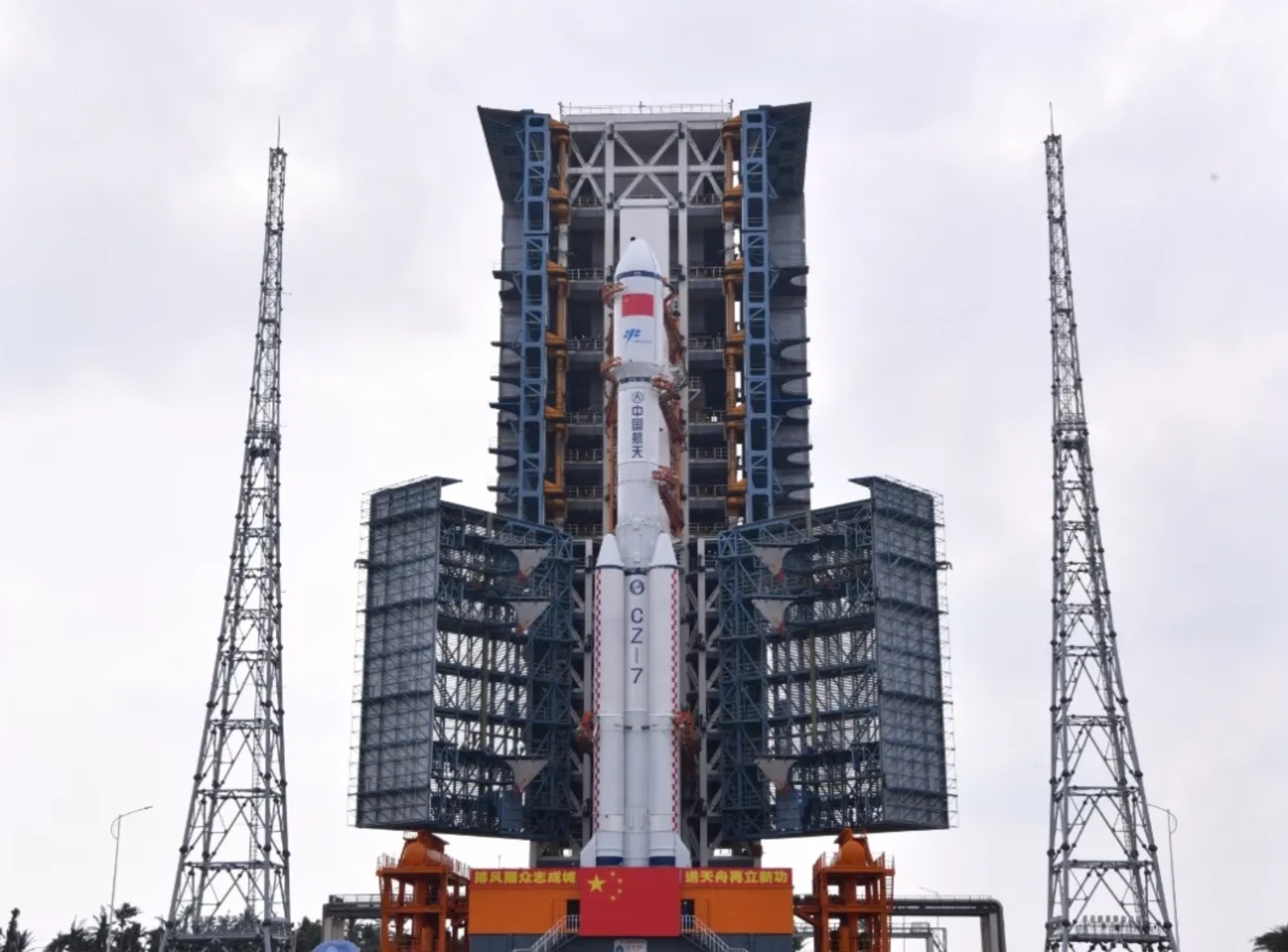 The Tianzhou-8 cargo spacecraft and a Long March-7 Y9 carrier rocket are vertically transferred for the Tianzhou-8 mission, south China's Hainan Province, November 13, 2024. /China Manned Space